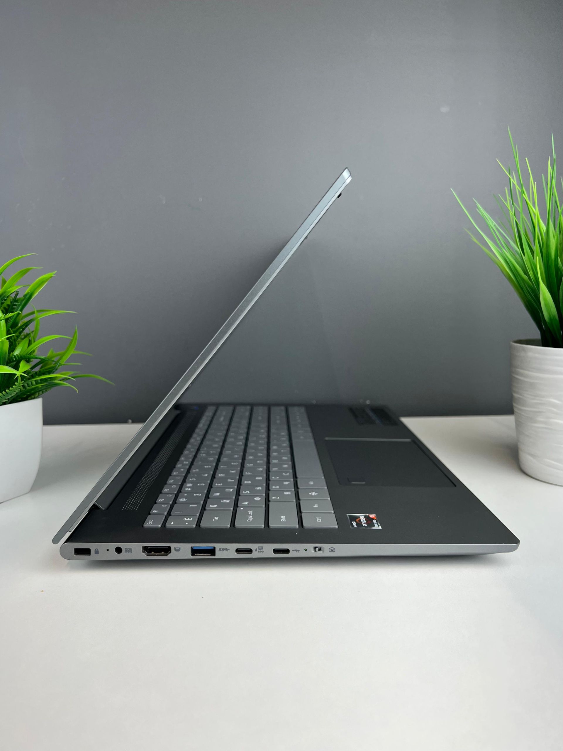 Ноутбук Acer amd ryzen 5 5-поколение AMD Ryzen 5 7-поколение ядер 8 GB 256 GB 14 дюймов
