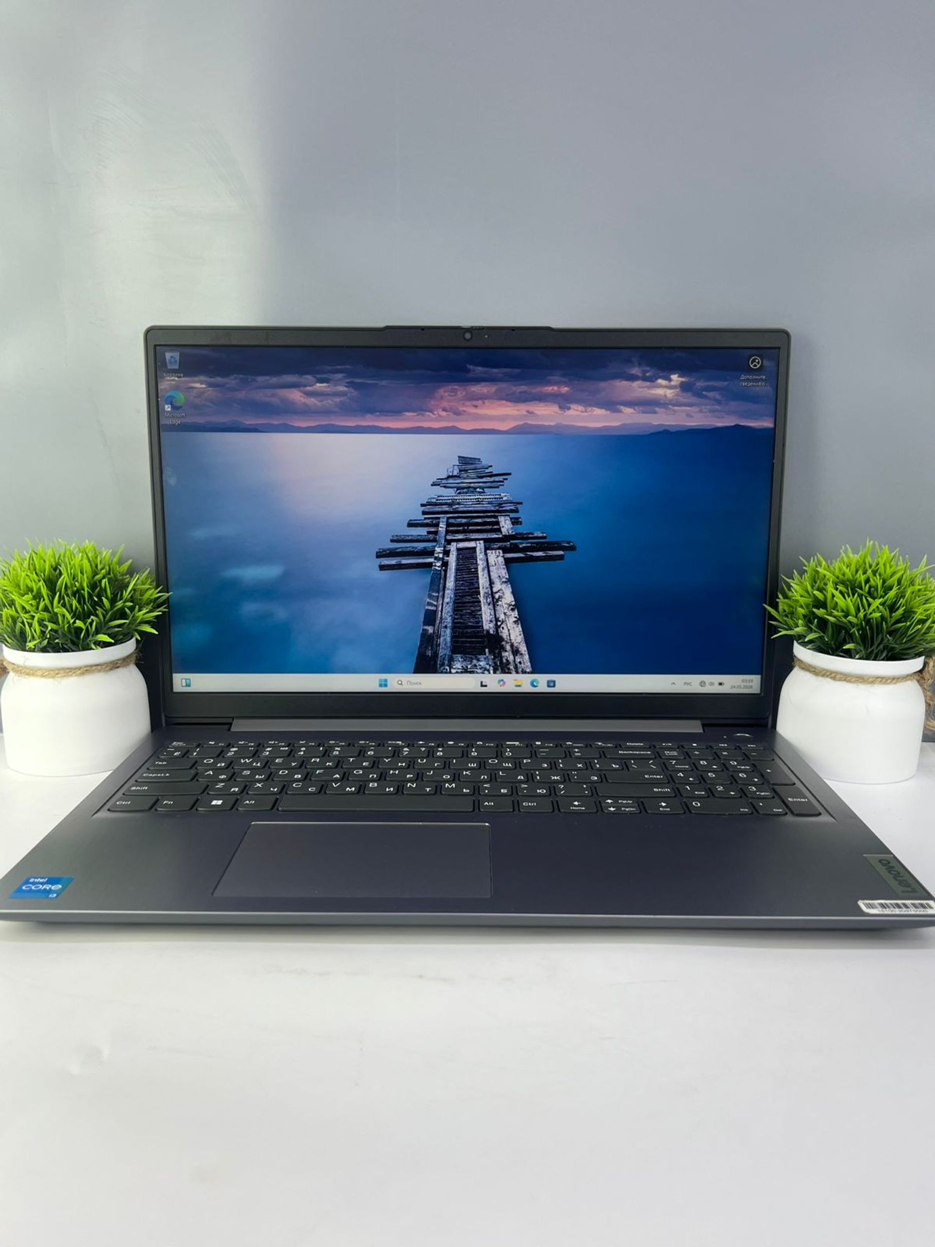 Ноутбук Lenovo core i3/12-пок  Intel Core i3  12-поколение  ядер 8 GB 500 GB