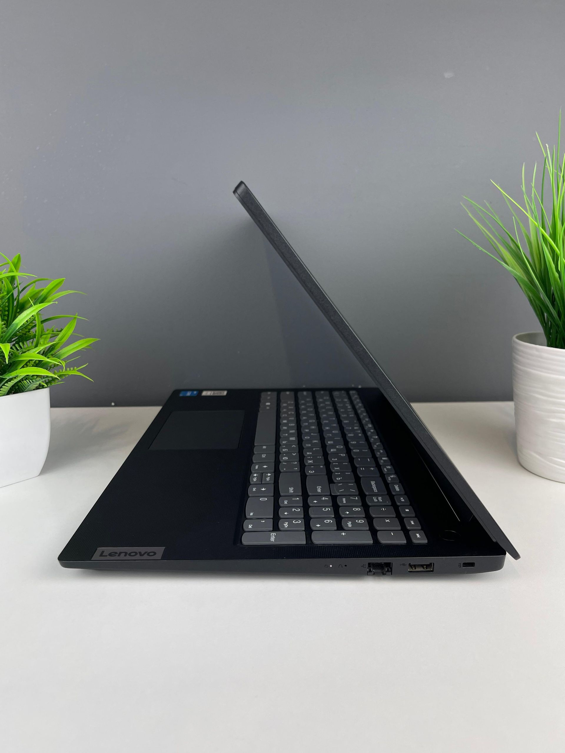 Lenovo Core i3/11-пок