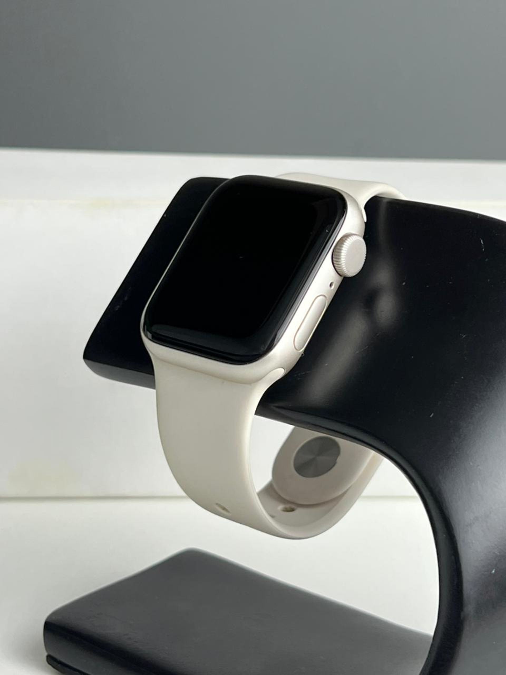 Apple Watch SE 40 мм (2е поколение)