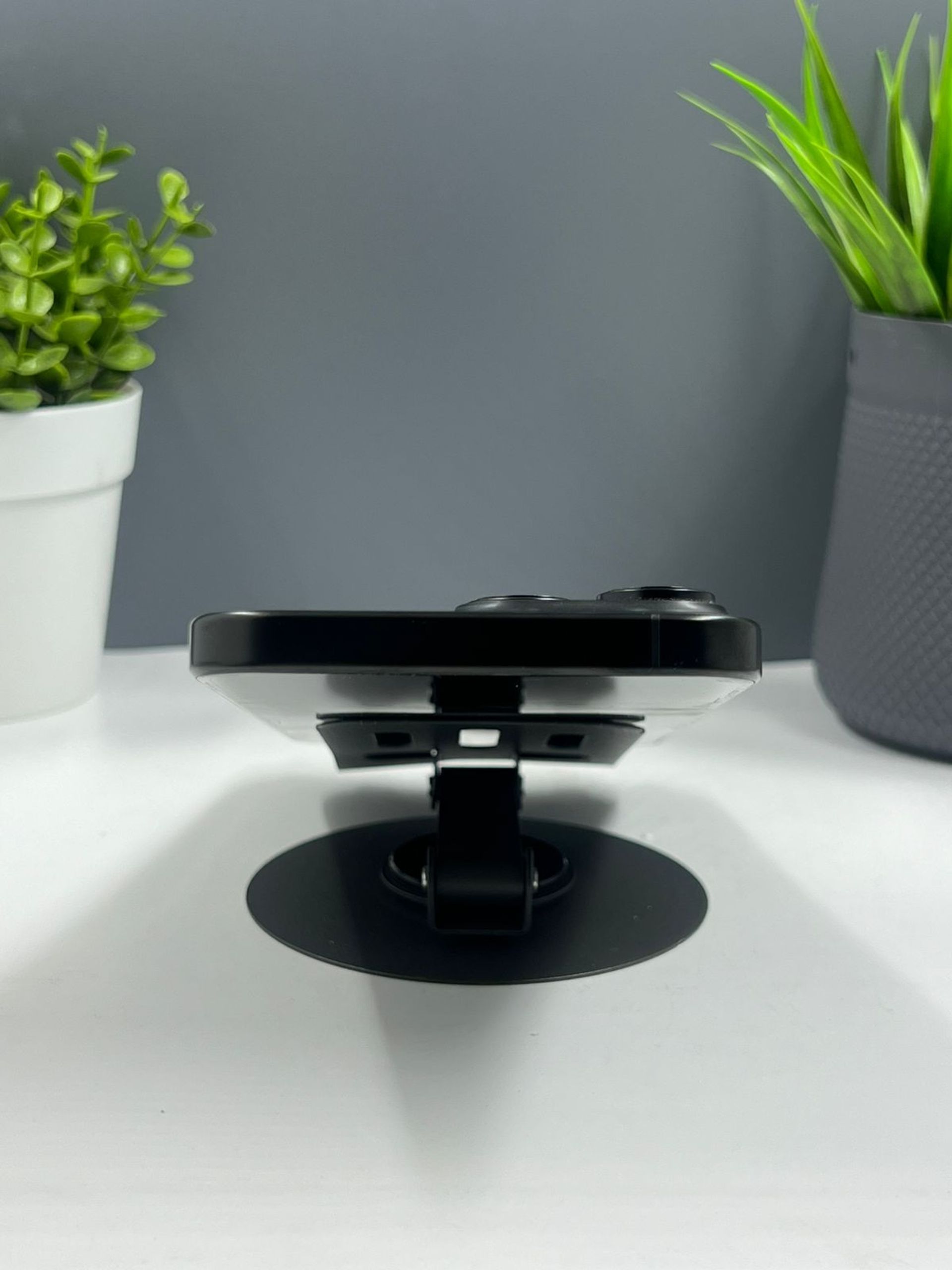 Apple iPhone 16 Pro Max 256GB - фото_3