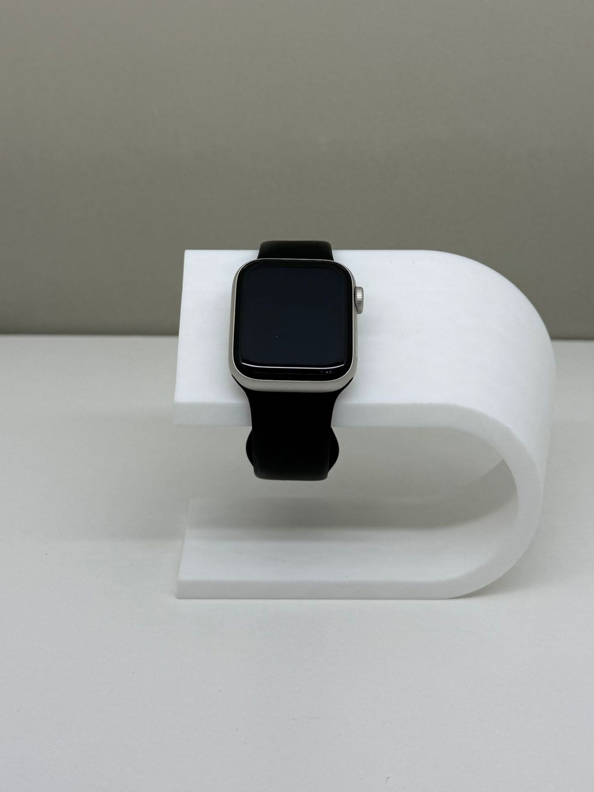 Apple Watch SE 40 мм (2е поколение)