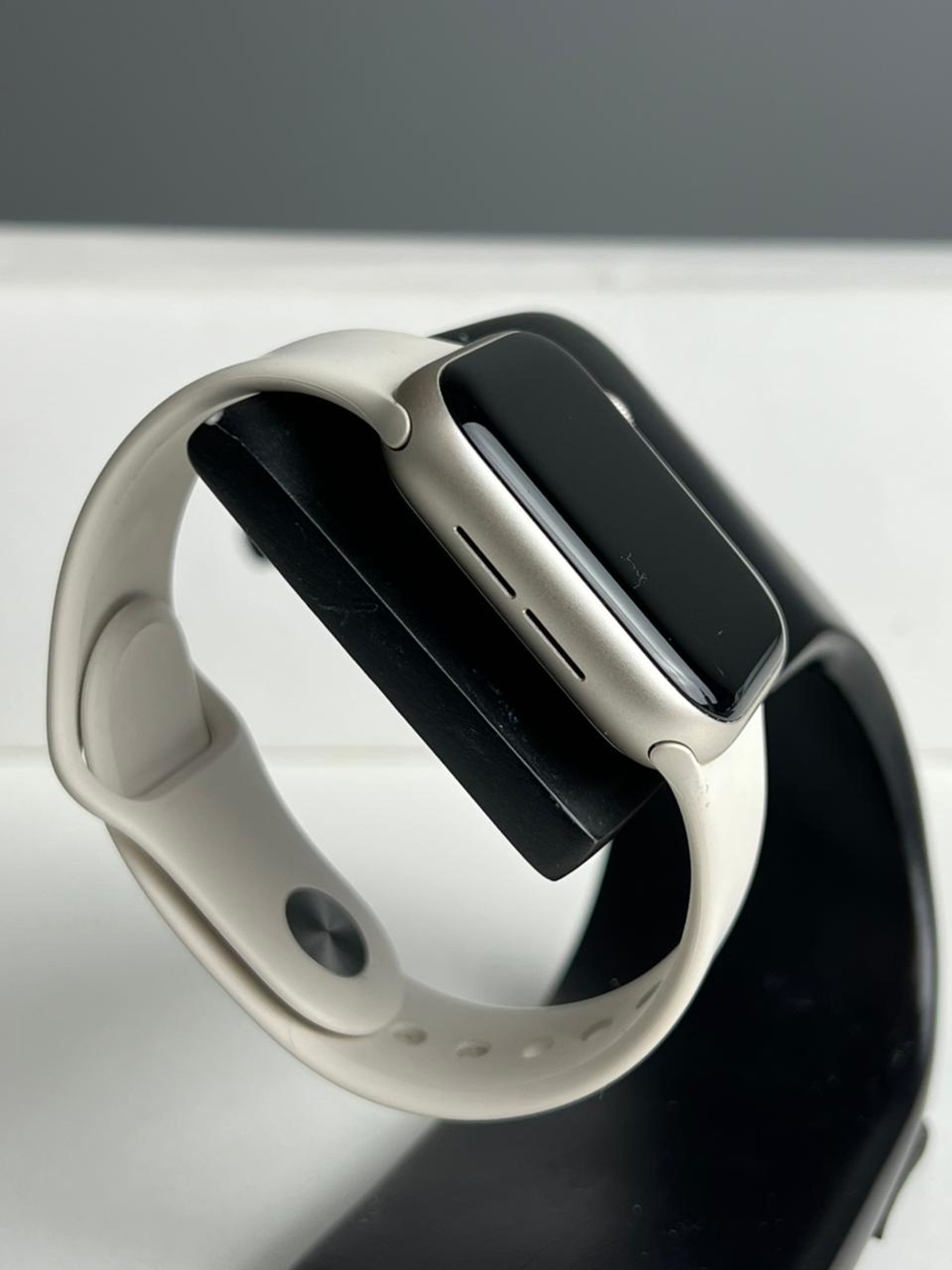 Apple Watch SE 40 мм (2е поколение)