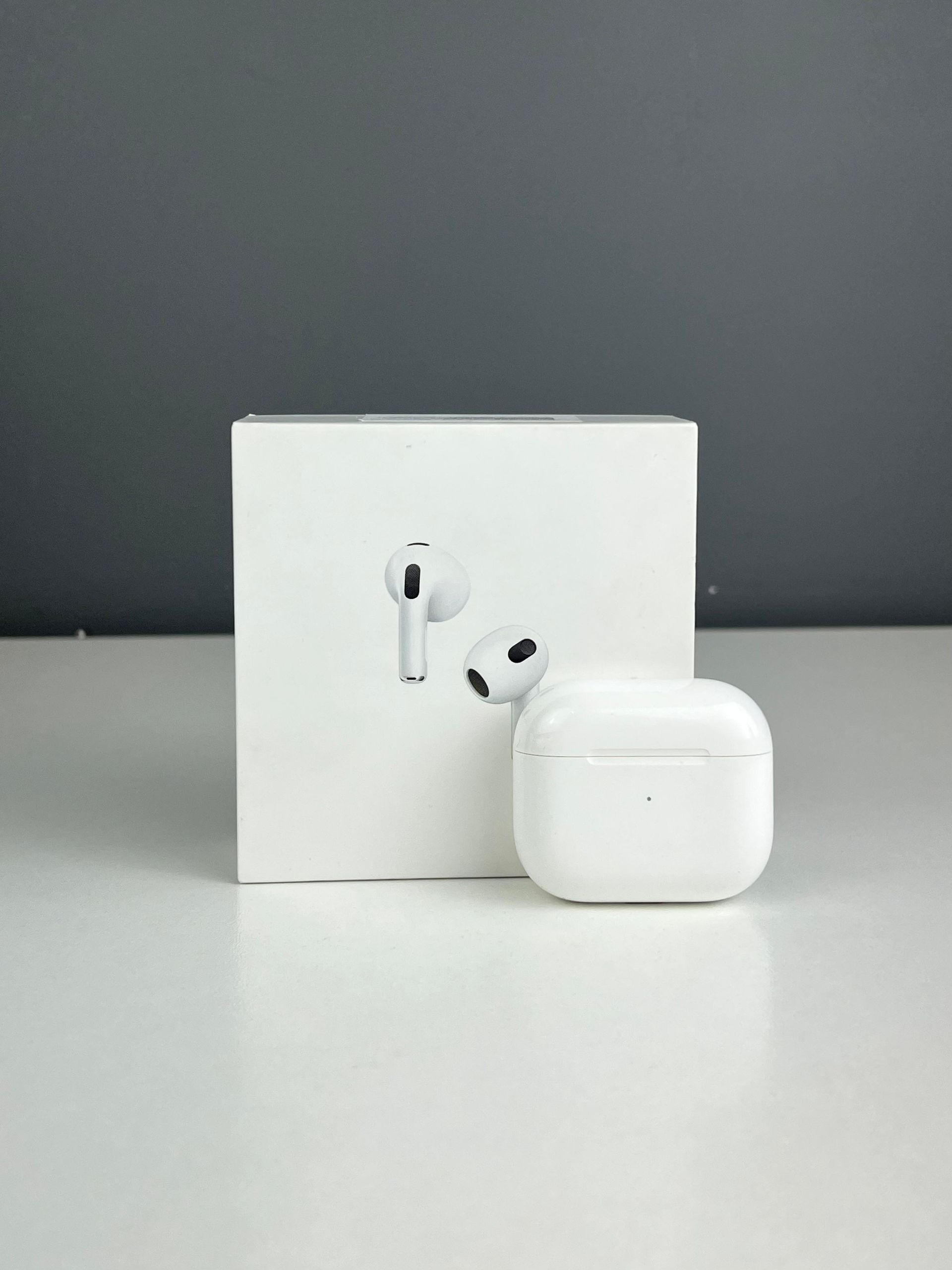 AirPods 3 series