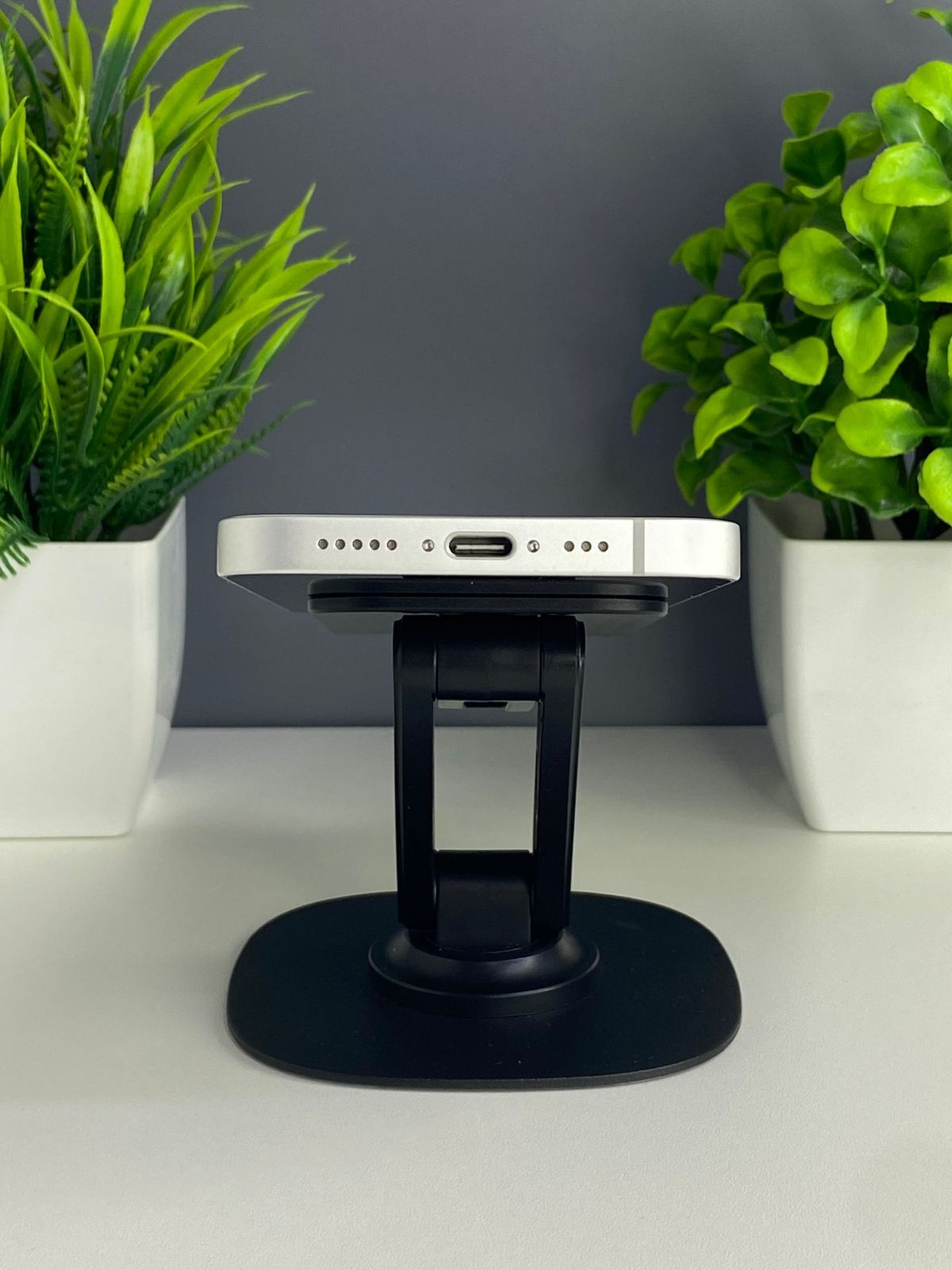 Apple iPhone 16e 128GB