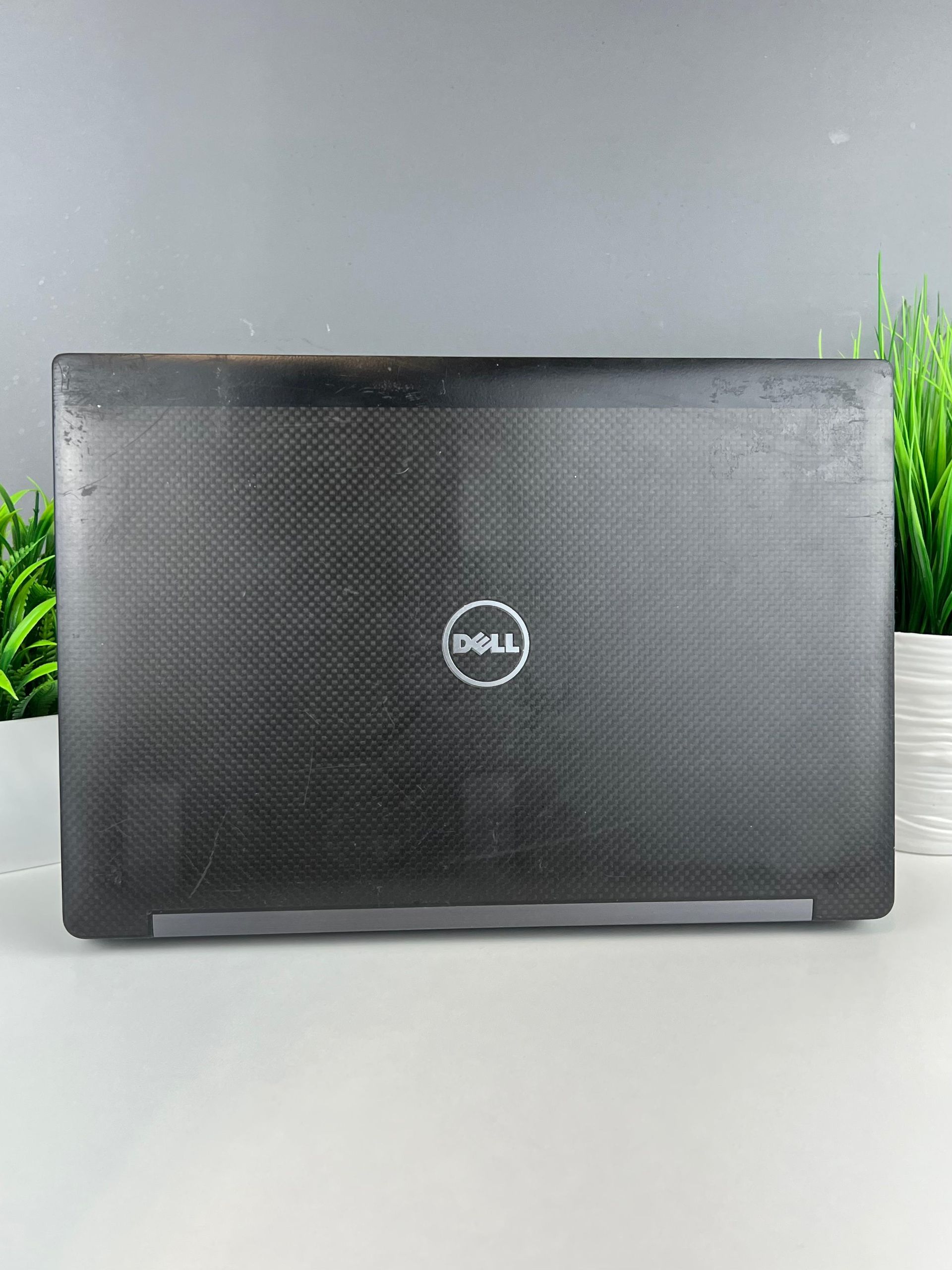 Ноутбук Dell Для работы и учебы  Intel Core i5  7-поколение  ядер 8 GB 256 GB 14 дюймов