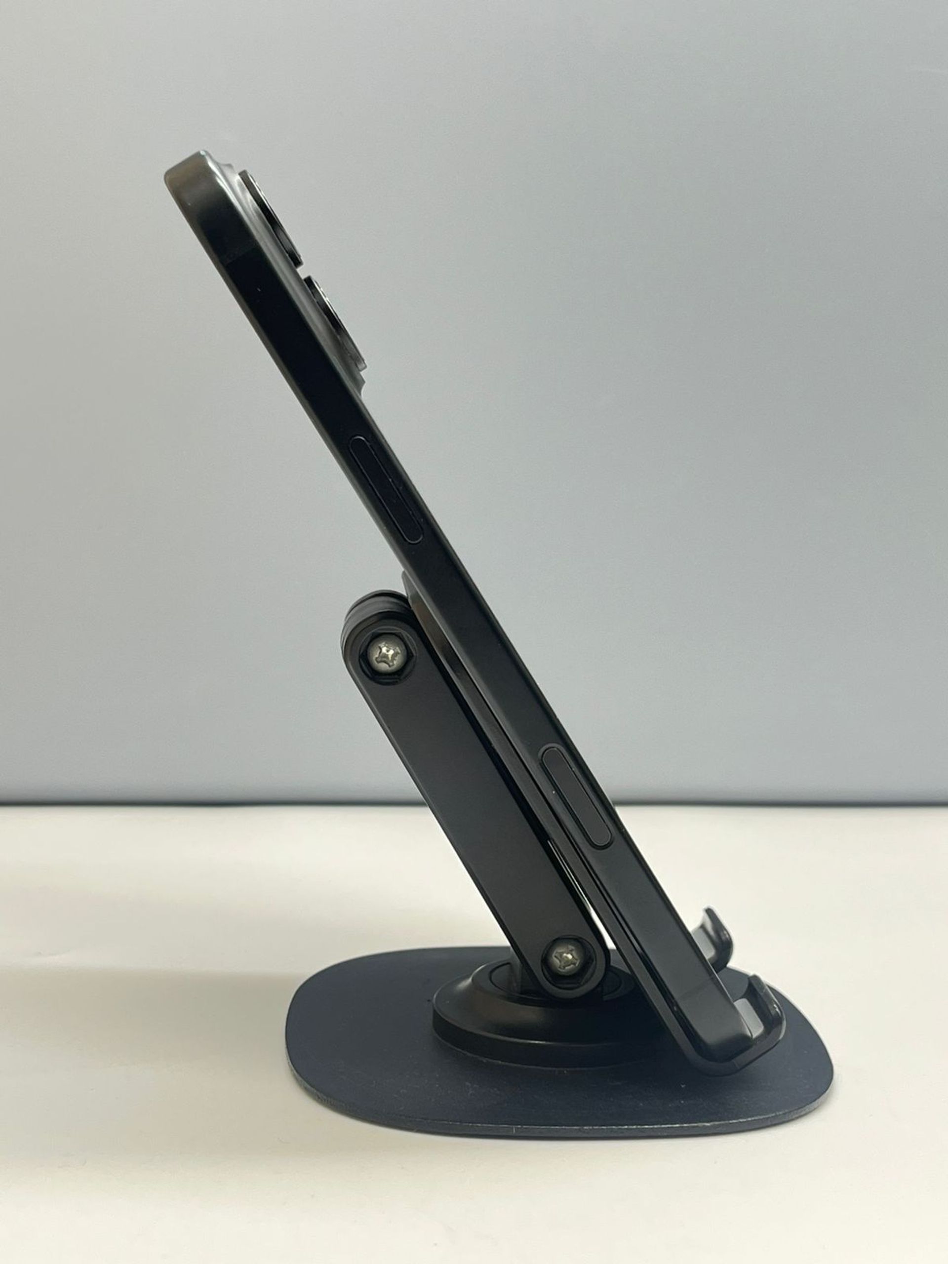 iPhone 16 Plus 128 GB