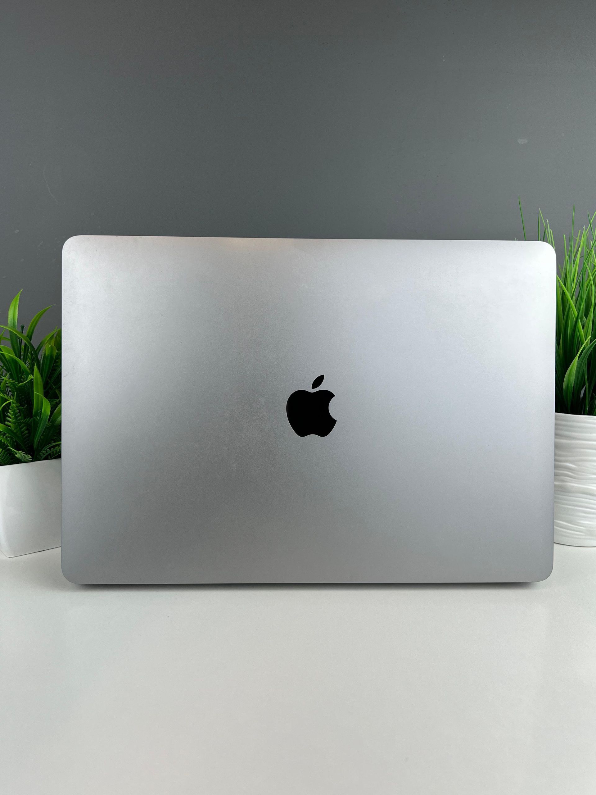 Ноутбук Apple macbook air 13 m1 Apple M1 ядер 8 GB 256 GB 13.3 дюймов