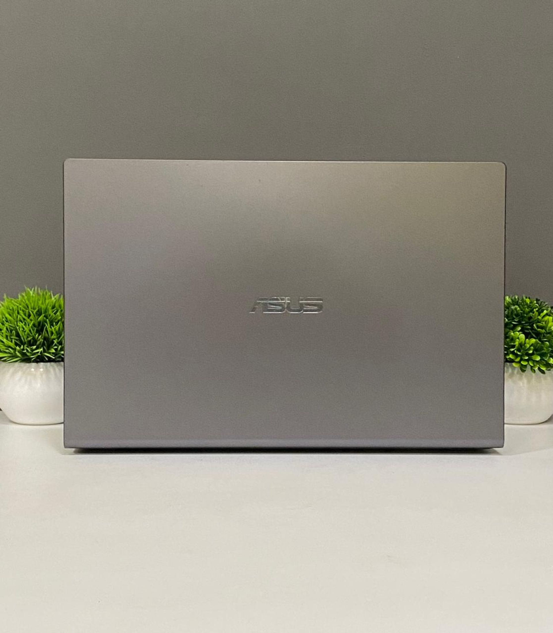 Asus Intel core i3/7gen