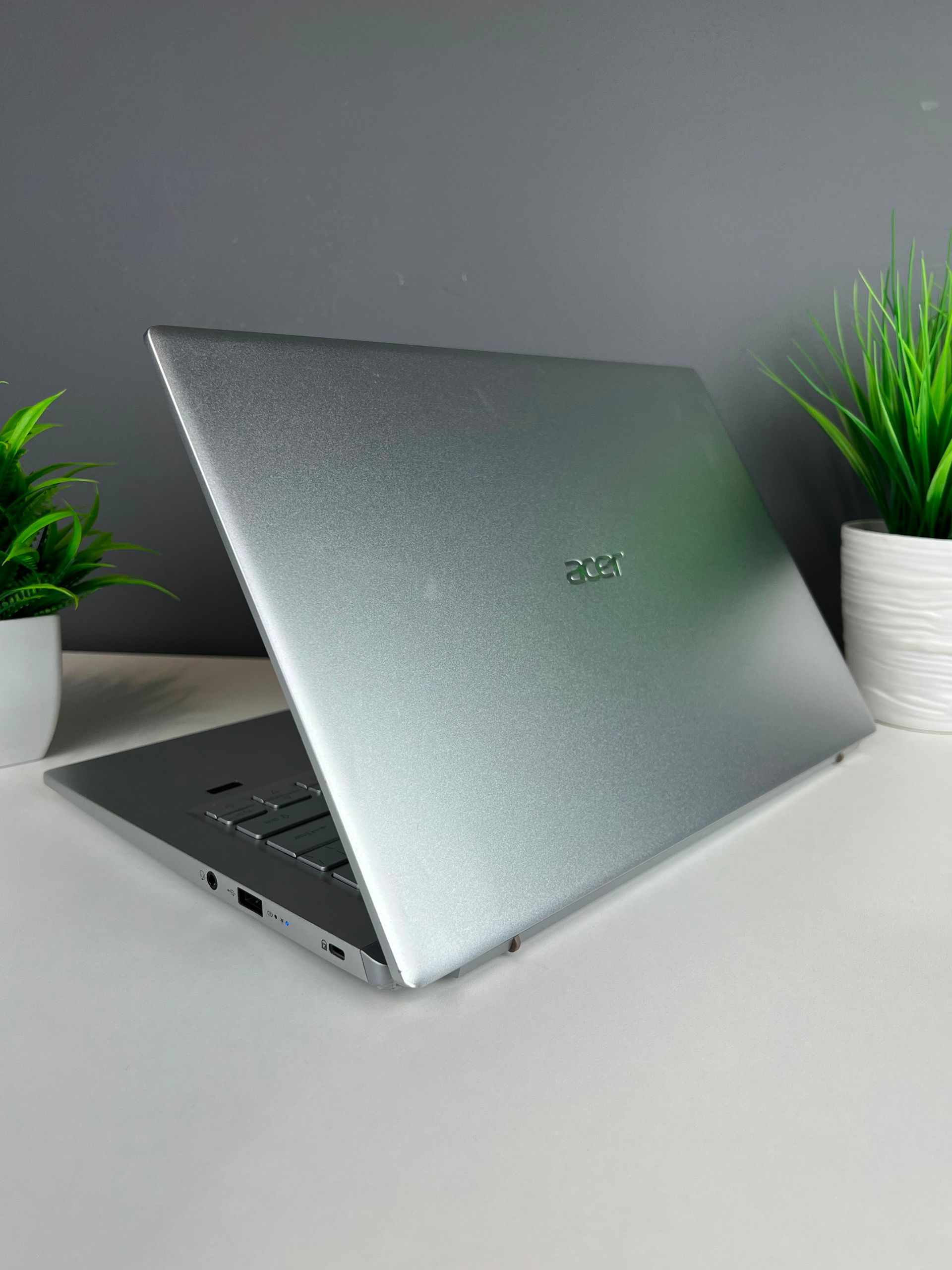Ноутбук Acer Для работы и учебы AMD Ryzen 5 4-поколение ядер 16 GB 500 GB 14 дюймов