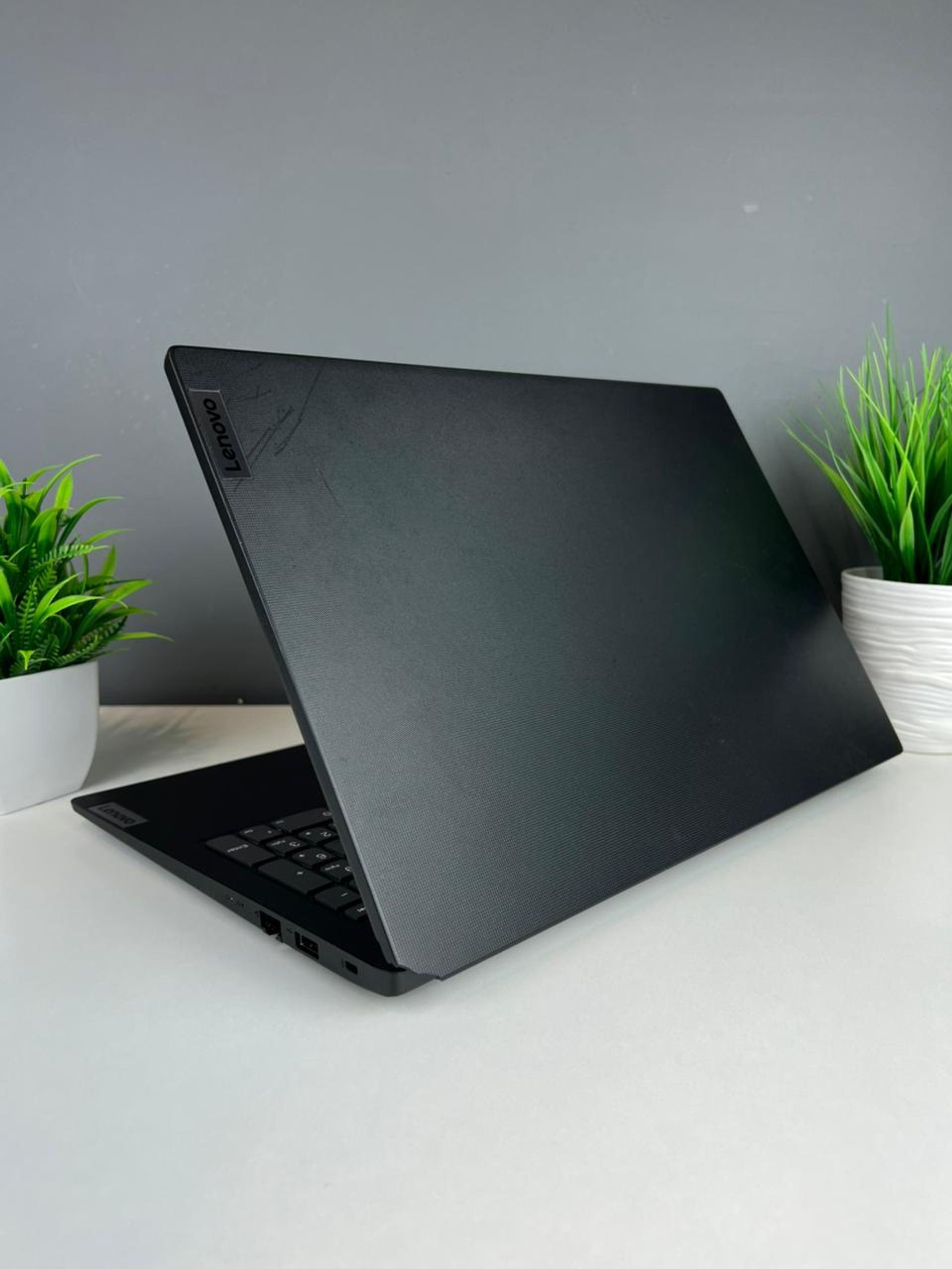 Lenovo Ryzen 3 (5-е поколение) 2023-2024 (4 ядер / 8 потоков)