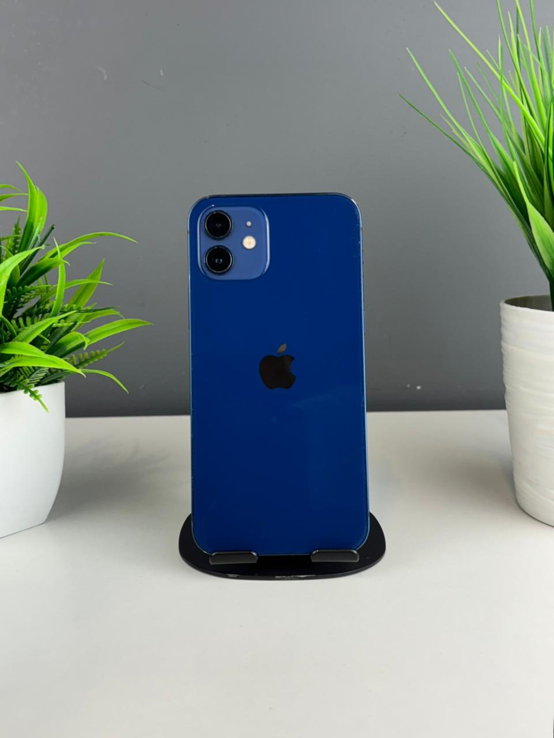 Apple iPhone 12 64 GB