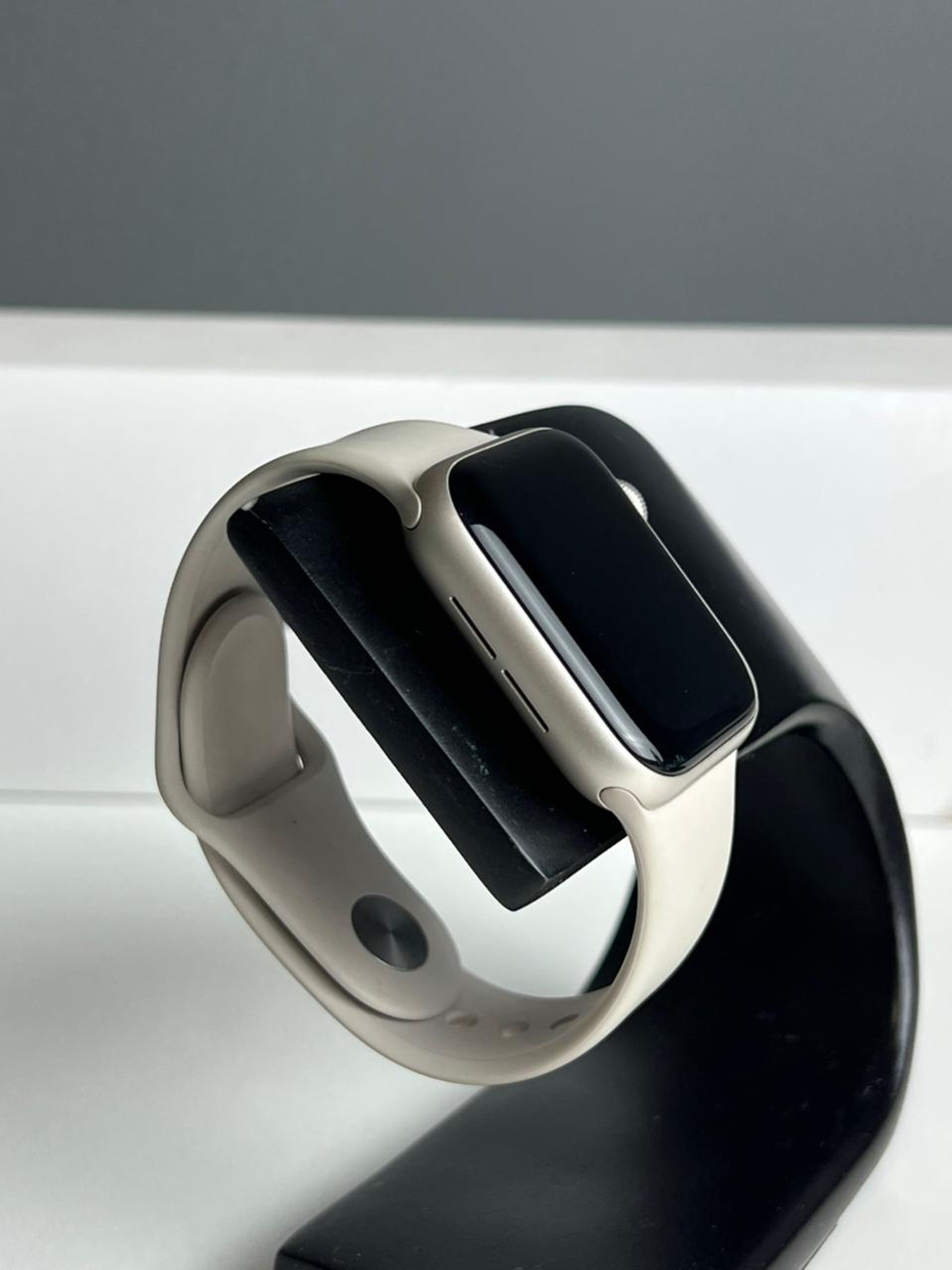 Apple Watch SE 40 мм (2е поколение)