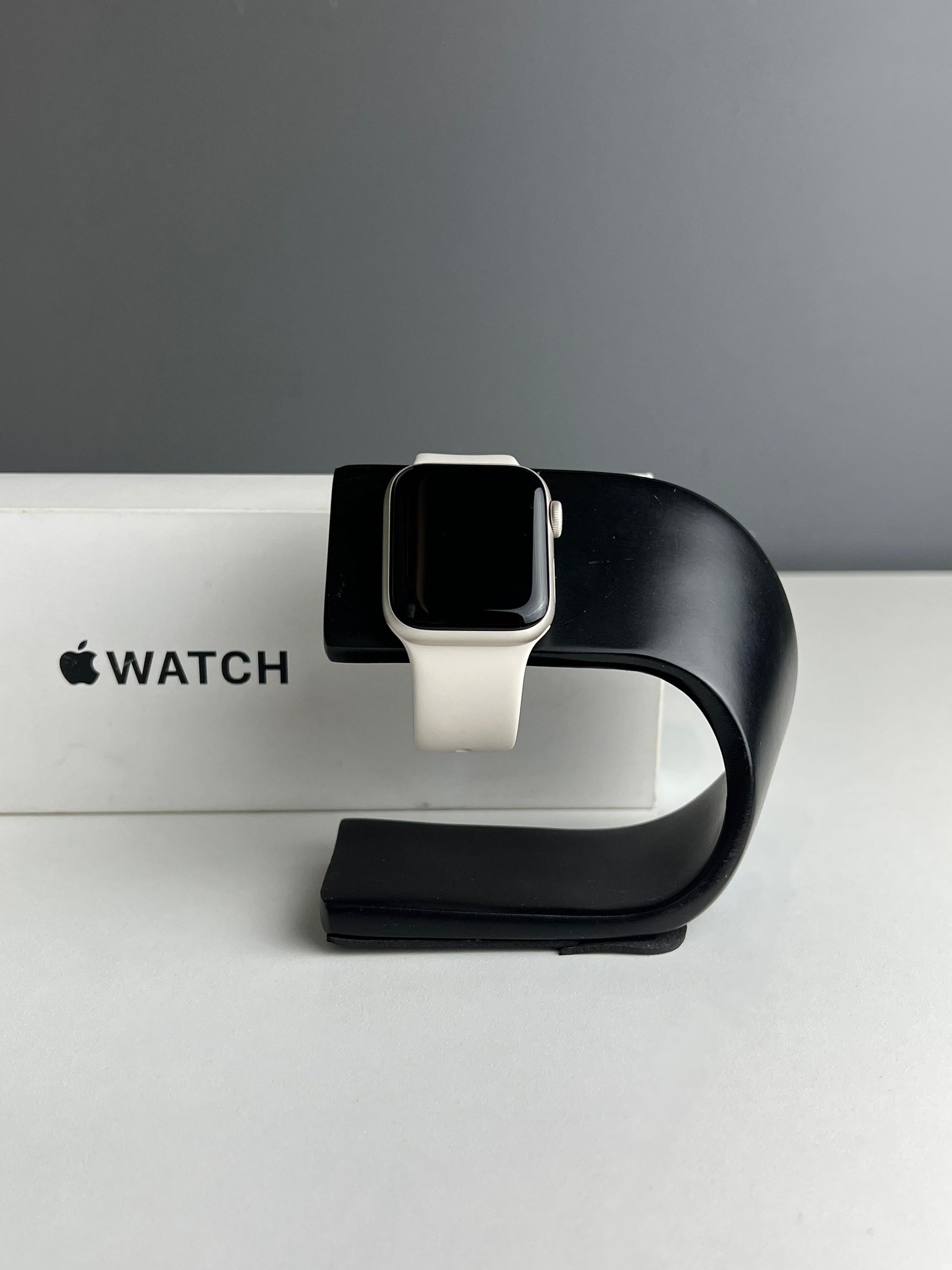 Apple Series SE 40 mm (2е поколение) 40mm
