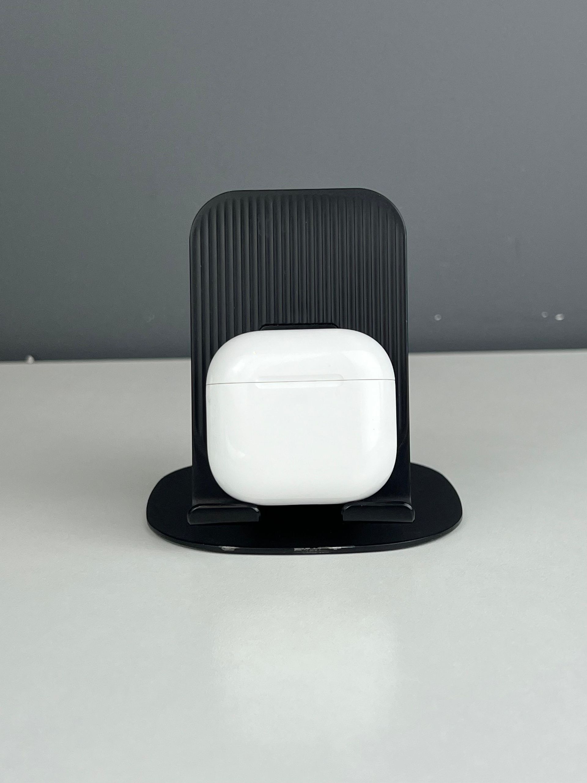 Apple AirPods 4 series