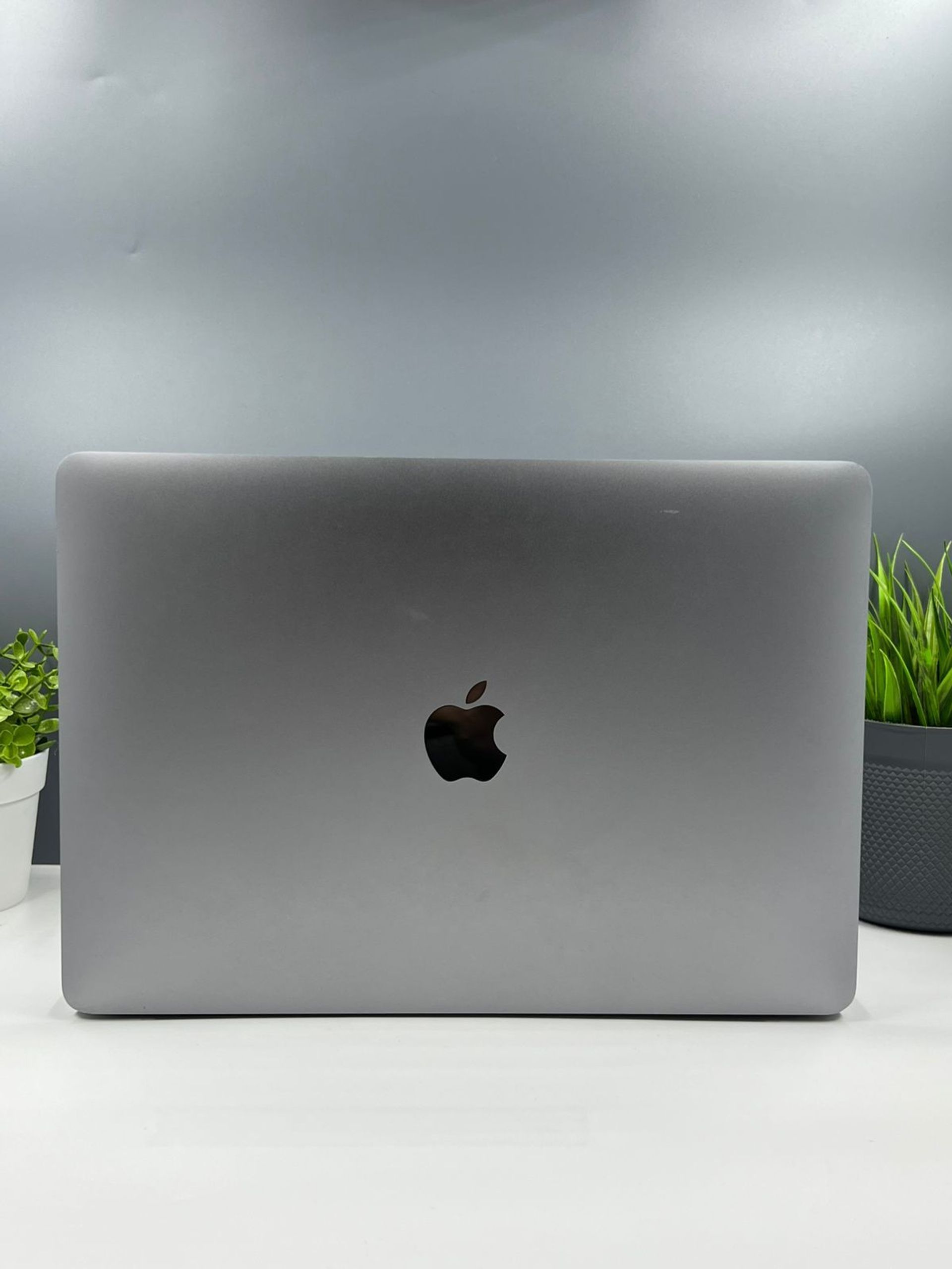 Ноутбук Apple macbook air 11 intel i5  Intel Core i3 13-поколение  ядер 8 GB 256 GB 13 дюймов