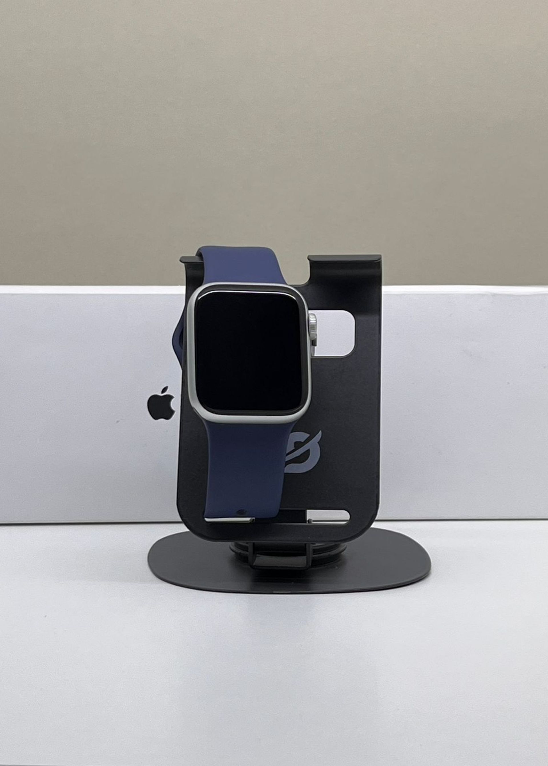 Apple Watch SE 40 мм (2е поколение) - фото_0