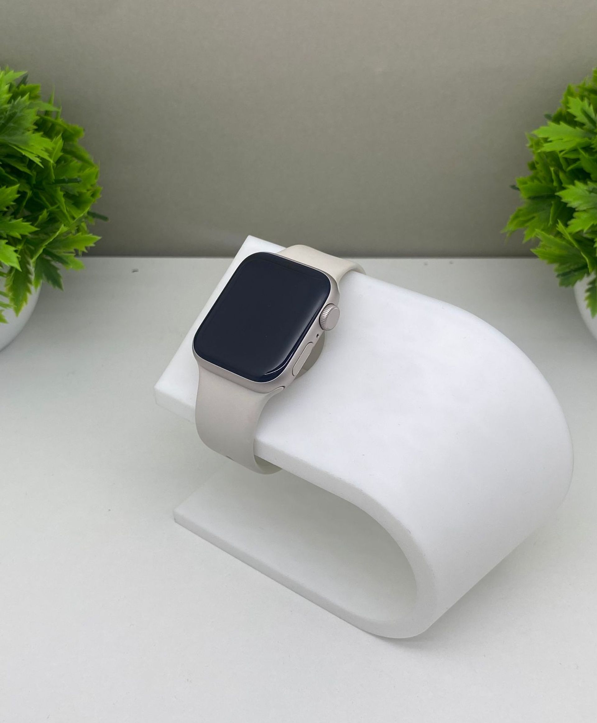 Apple Series SE 40 mm (2е поколение) 40
