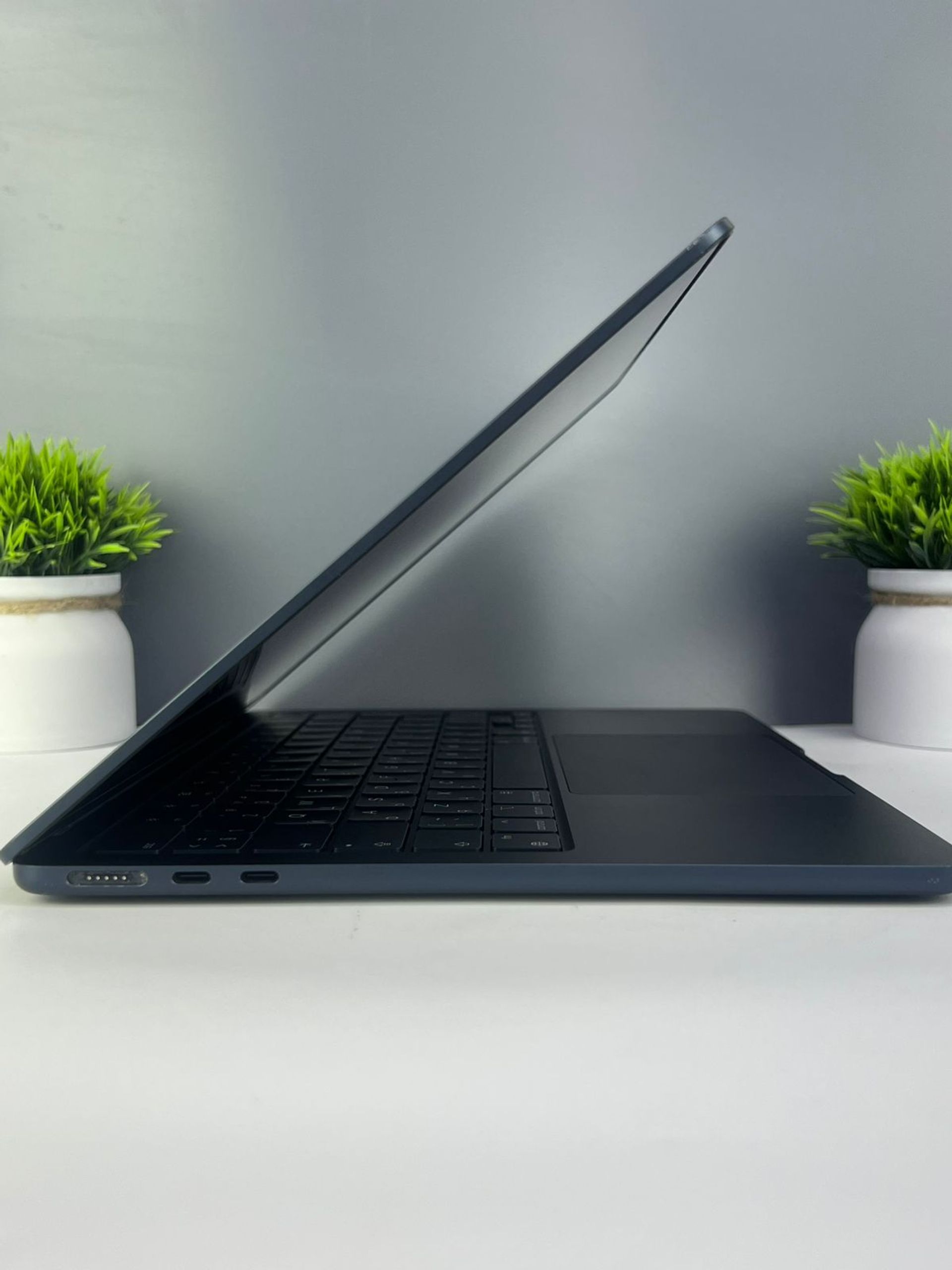 Ноутбук Apple macbook air 13 m4 Apple M3 ядер 8 GB 512 GB