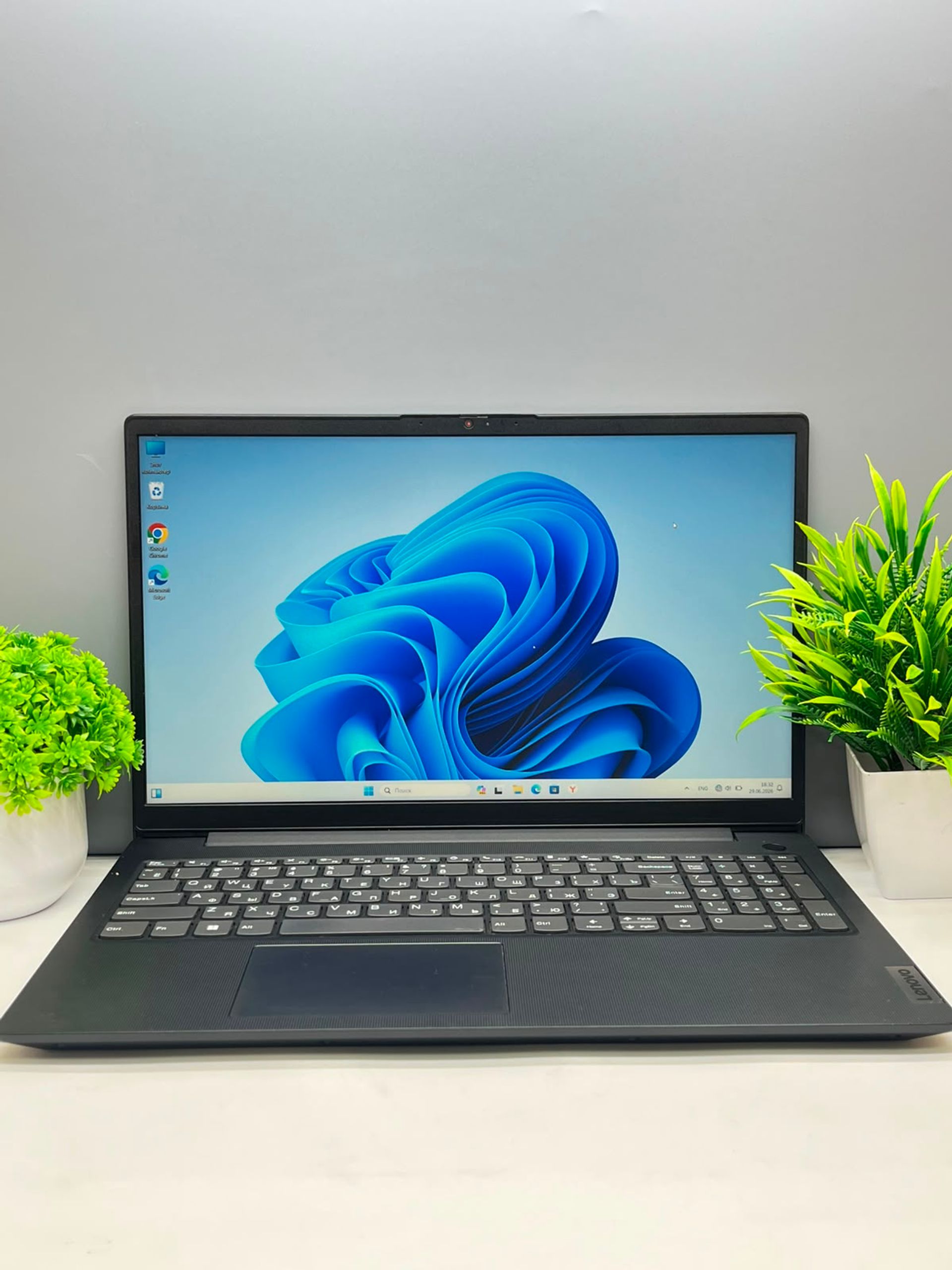 Ноутбук Lenovo core i7/12 пок  Intel Core i7  12-поколение  ядер 8 GB 500 GB 15 дюймов