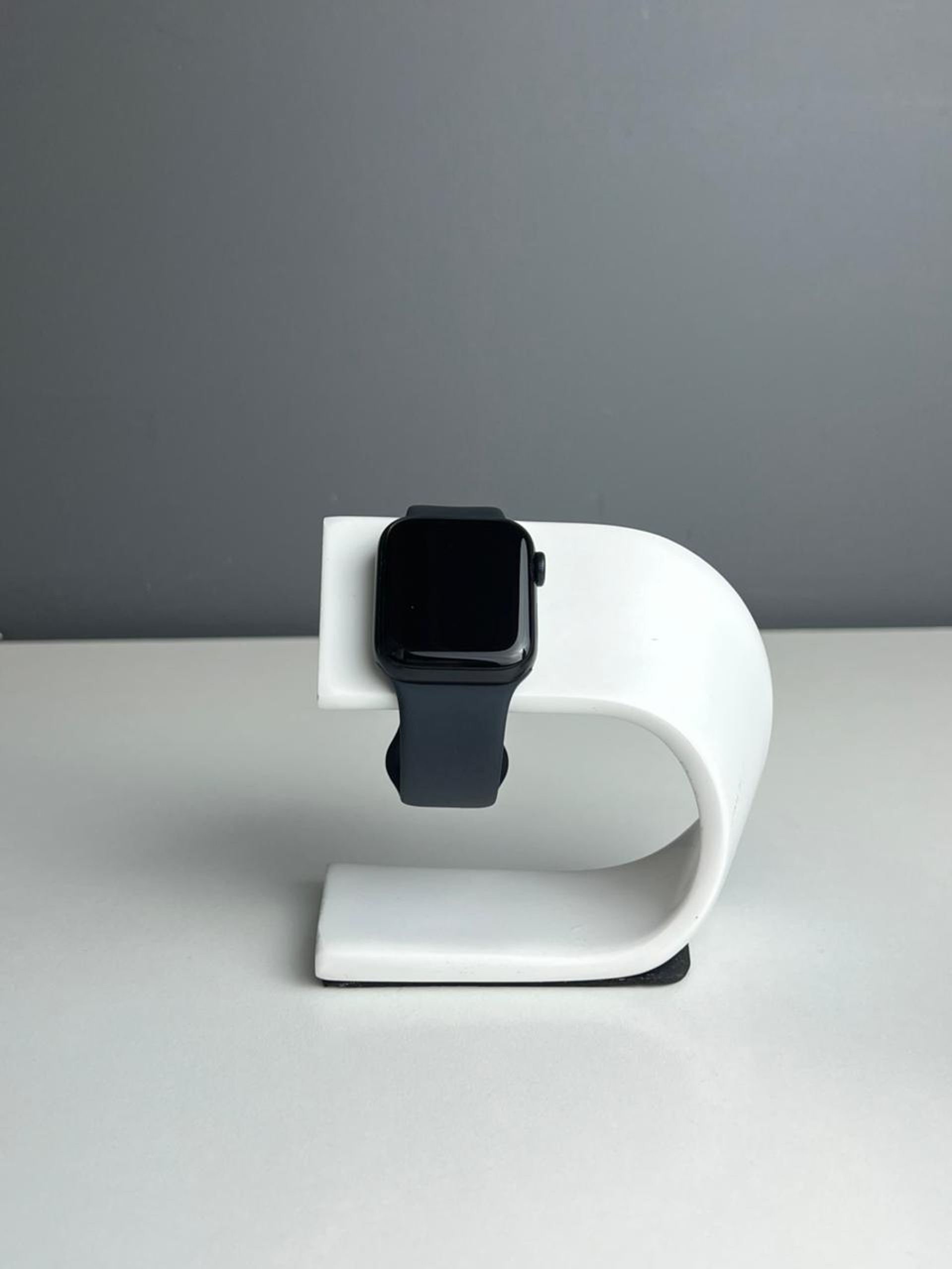 Apple Watch SE 40 мм (2е поколение)