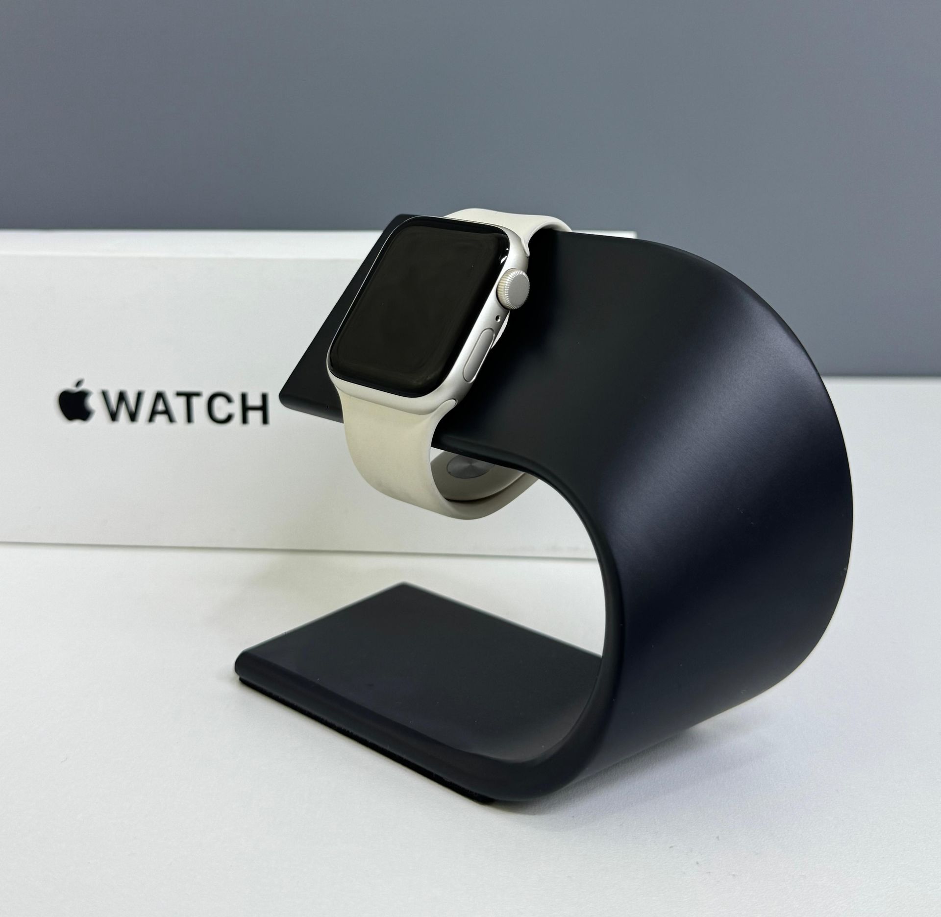Apple Watch SE 40 мм (2е поколение) - фото_1