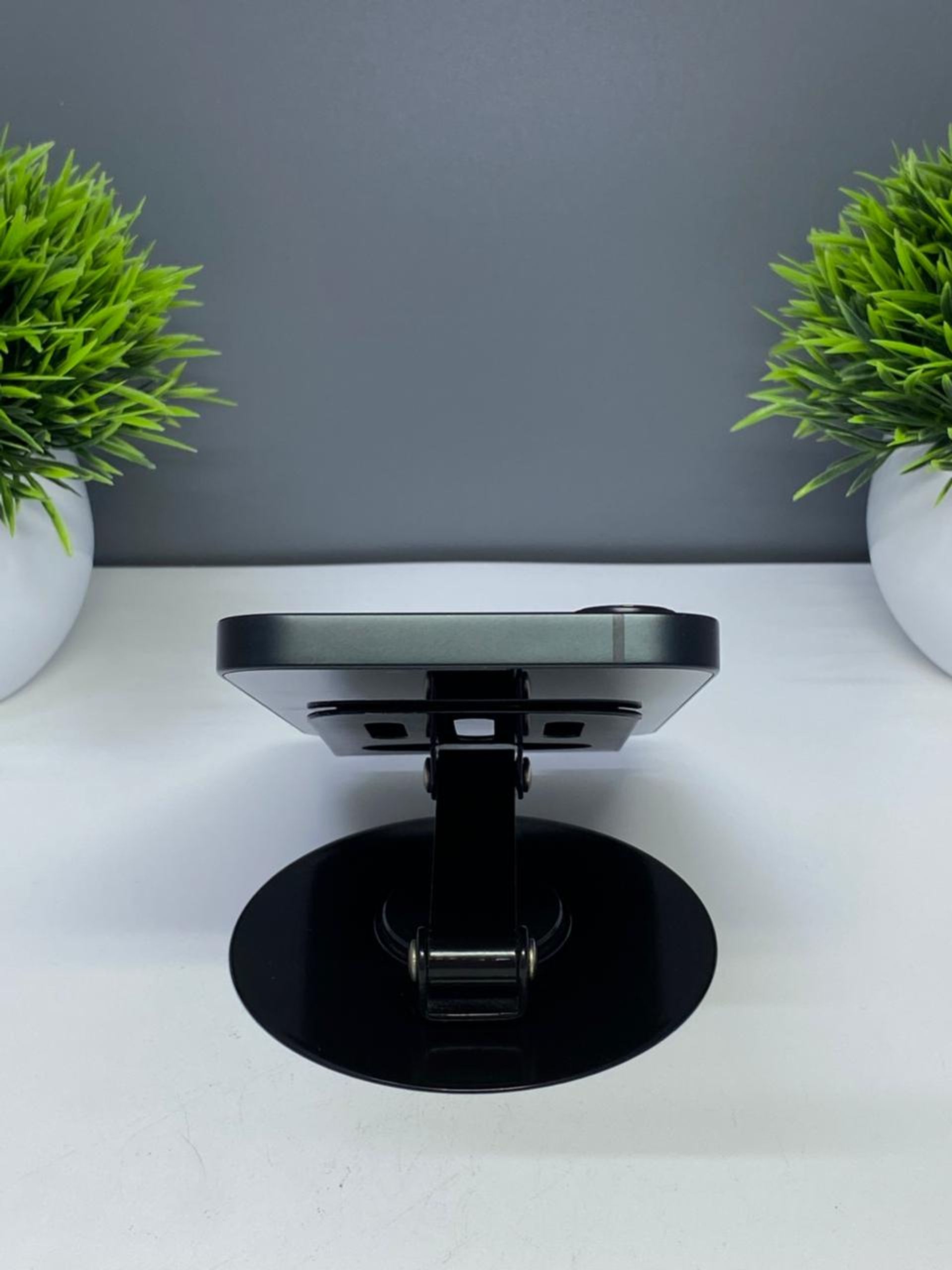 Apple iPhone 16e 128GB