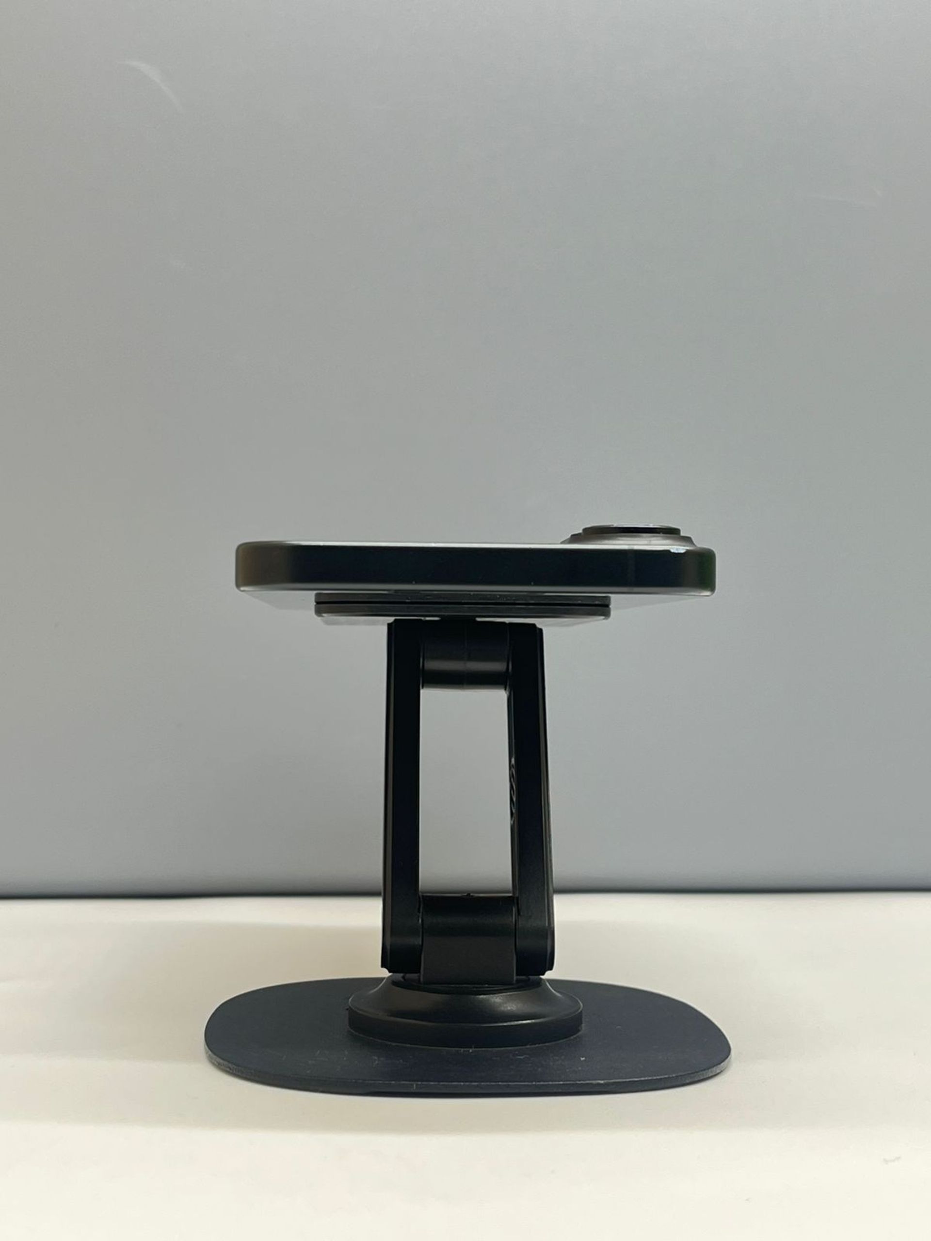 iPhone 16 Plus 128 GB