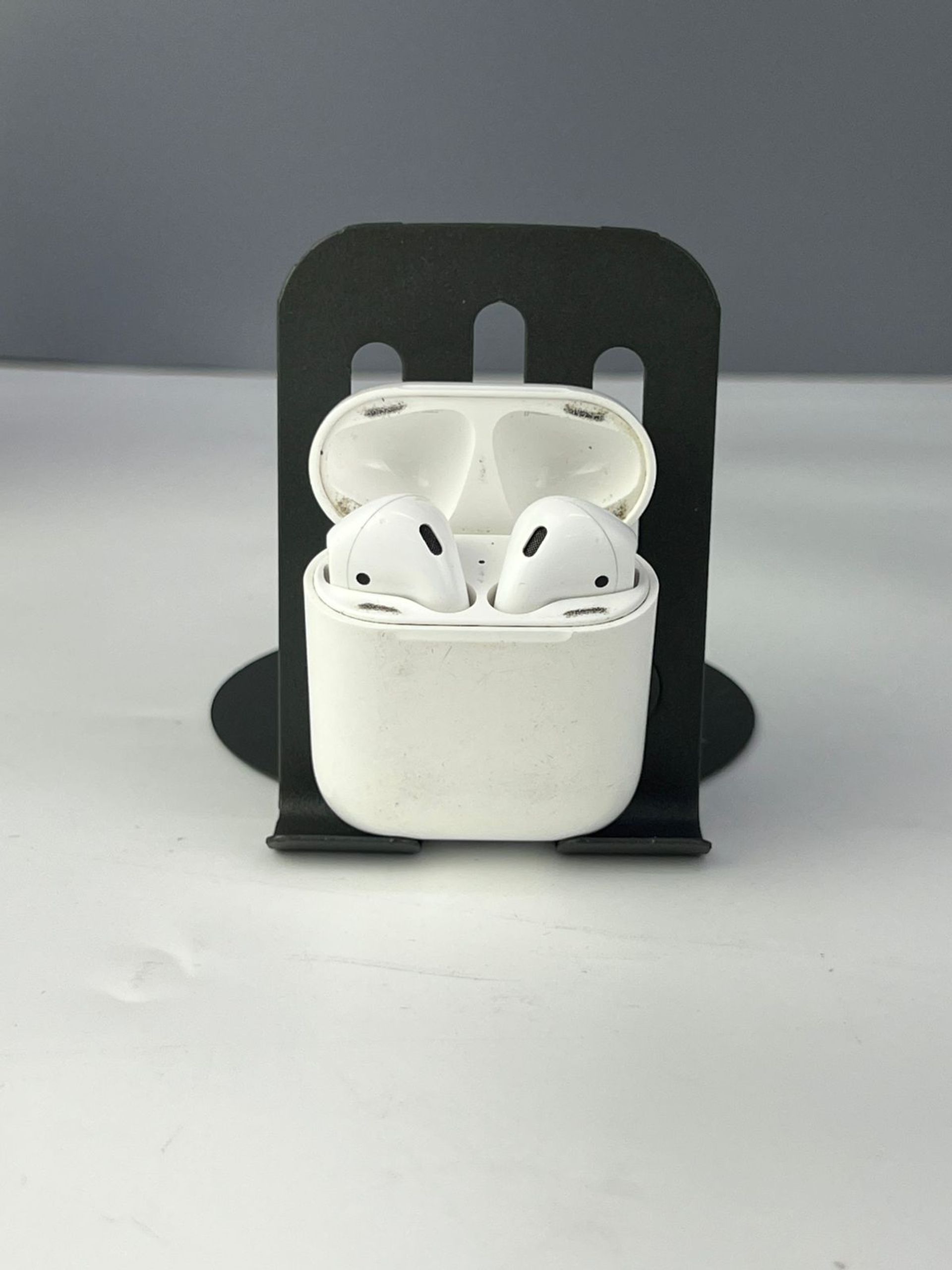 Apple AirPods 2 series