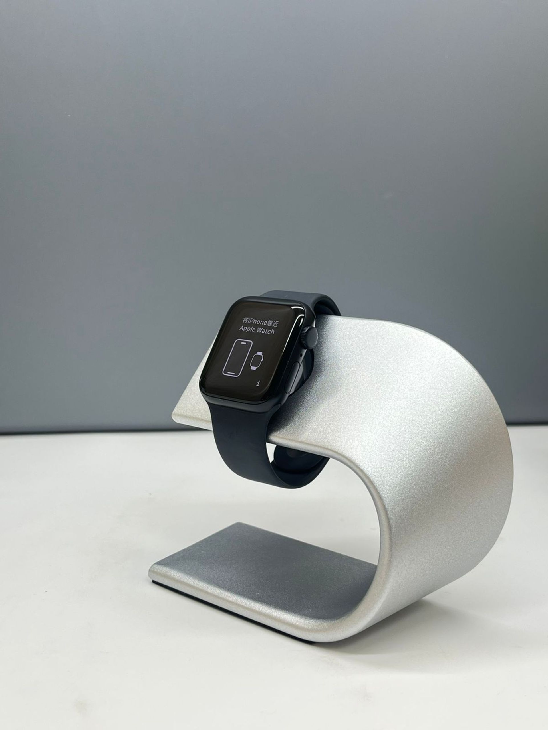 Apple Watch SE 40 мм (2е поколение)