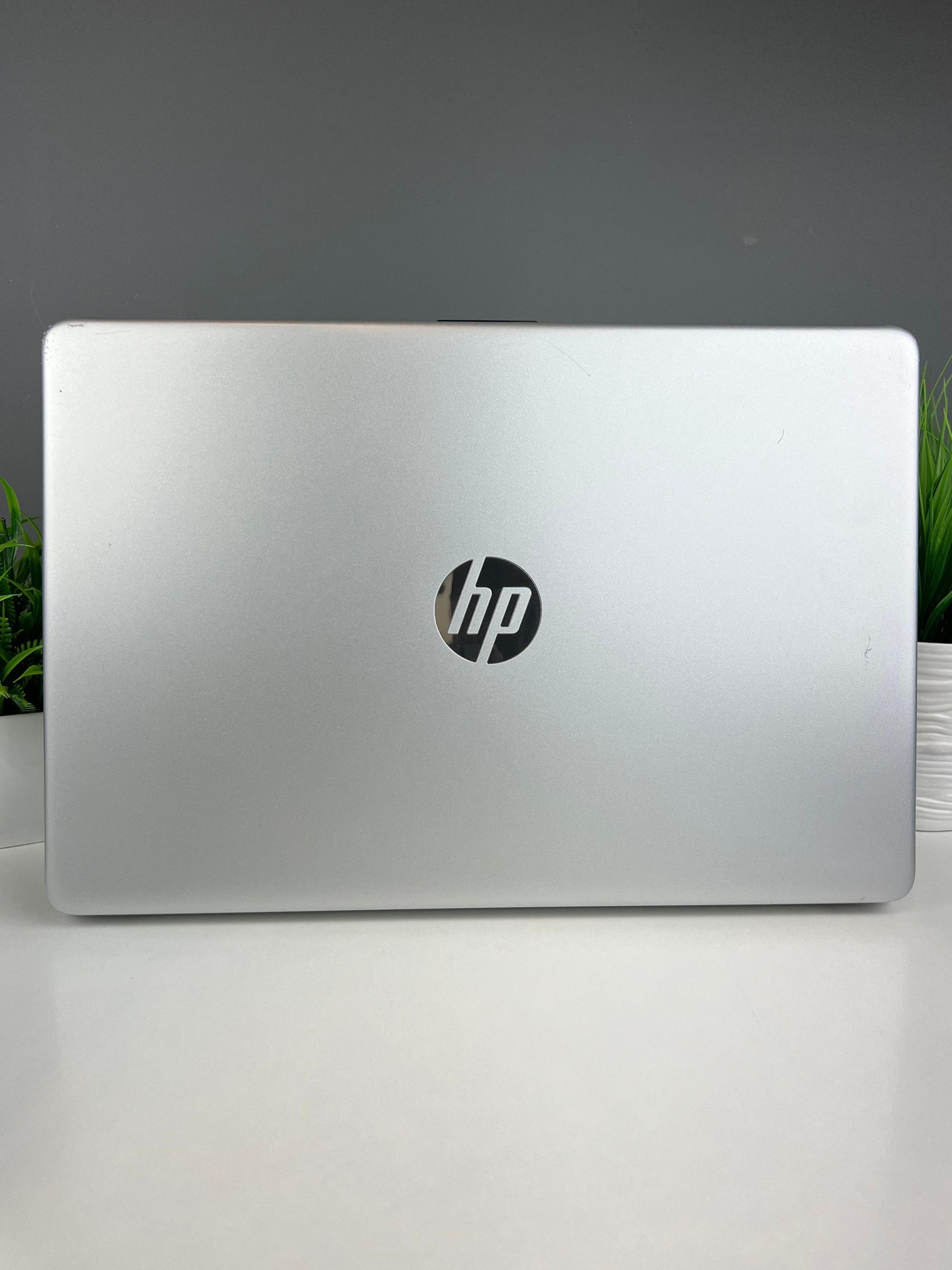 Ноутбук Hp Для работы и учебы AMD Ryzen 5 5-поколение ядер 16 GB 500 GB 13 дюймов