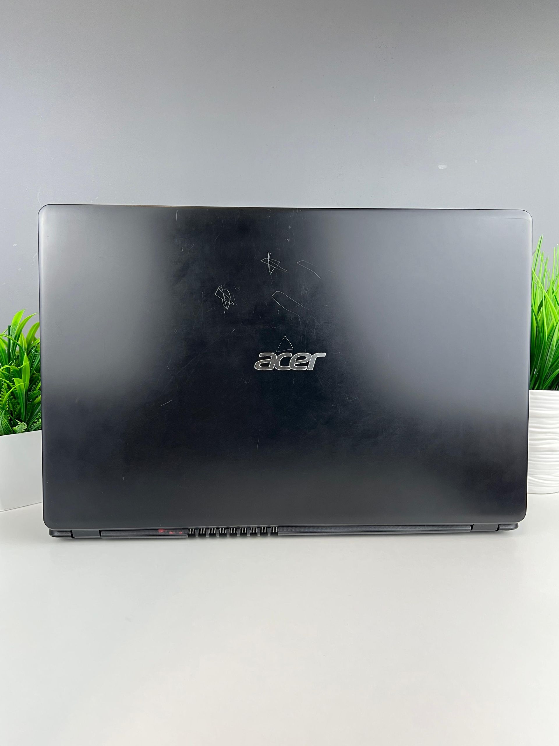 Ноутбук Acer Для работы и учебы  Intel Core i3  10-поколение  ядер 8 GB 500 GB 14 дюймов