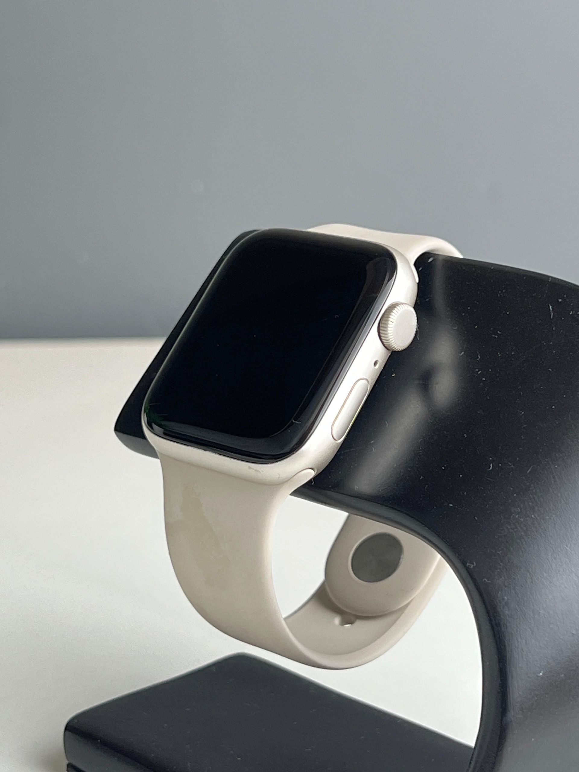 Apple Series SE 44 мм (2е поколение) 44mm