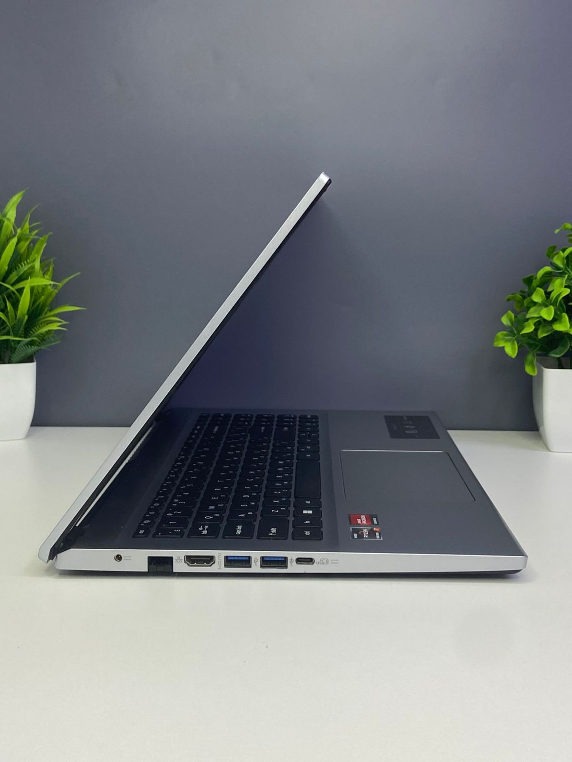 Ноутбук Acer Для работы и учебы AMD Ryzen 7 5-поколение ядер 16 GB 512 GB 16 дюймов