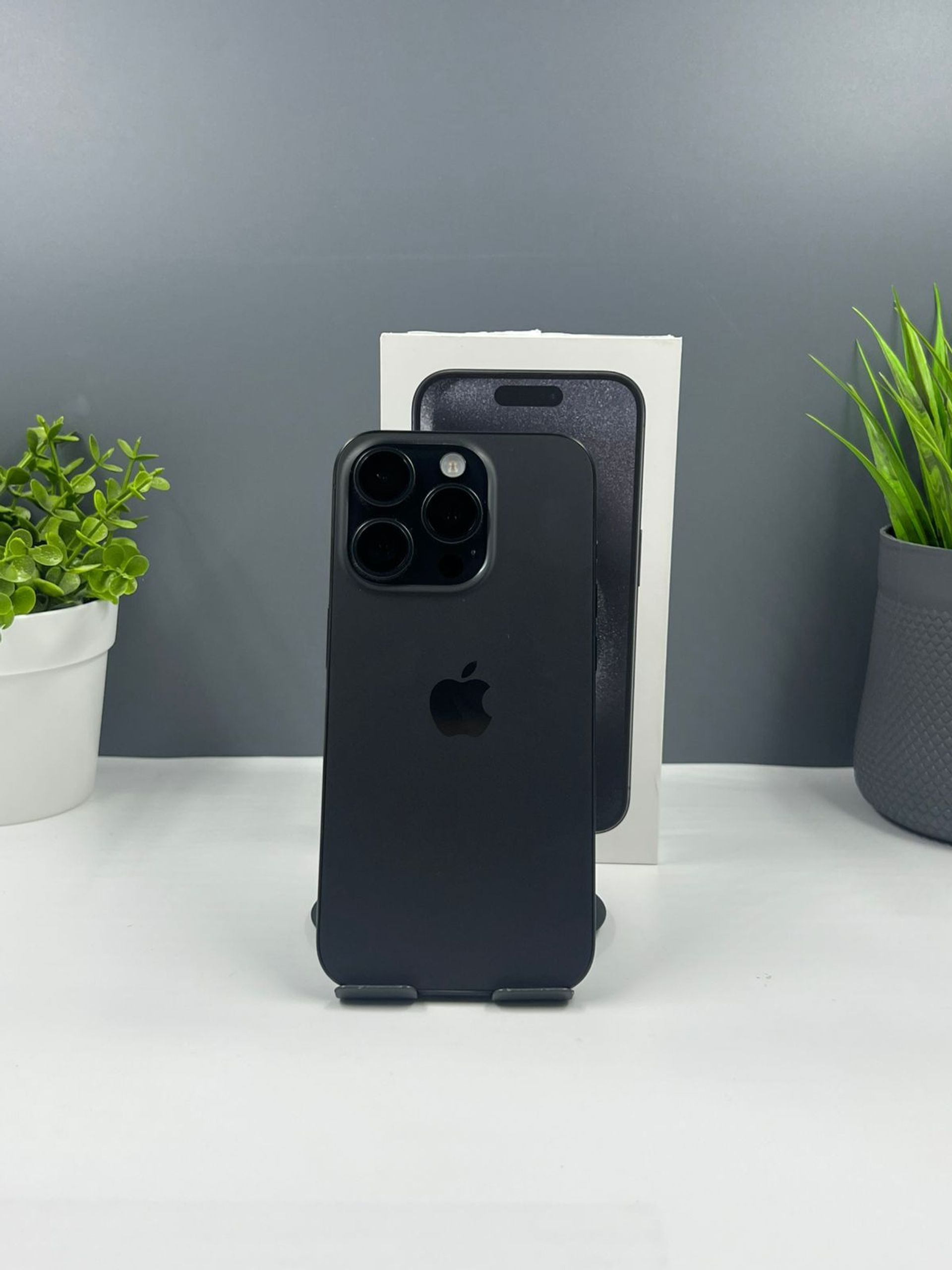 Apple iPhone 15 Pro 128GB - фото_0