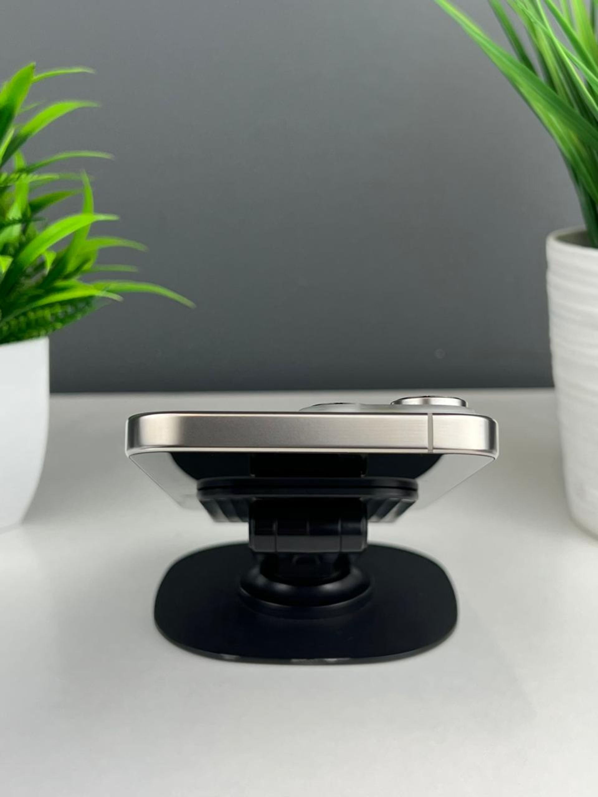 Apple iPhone 16 Pro Max 256GB - фото_3