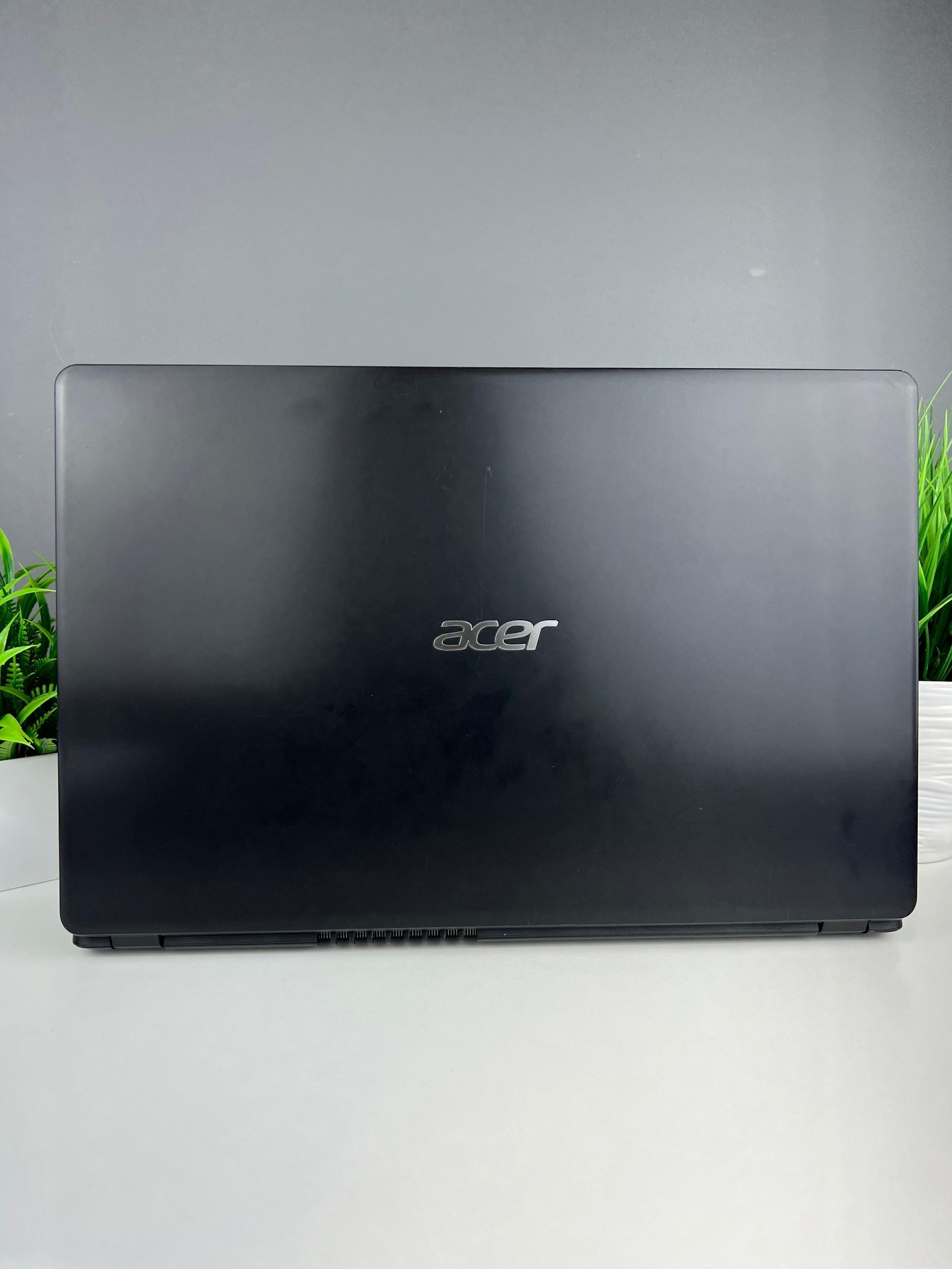 Ноутбук Acer core i3/10-пок  Intel Core i3  10-поколение  ядер 4 GB 256 GB 16 дюймов