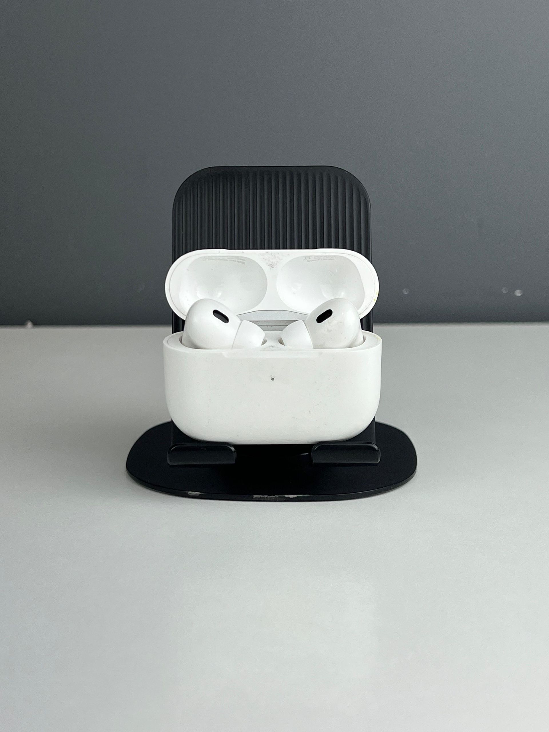 Apple AirPods Pro 2