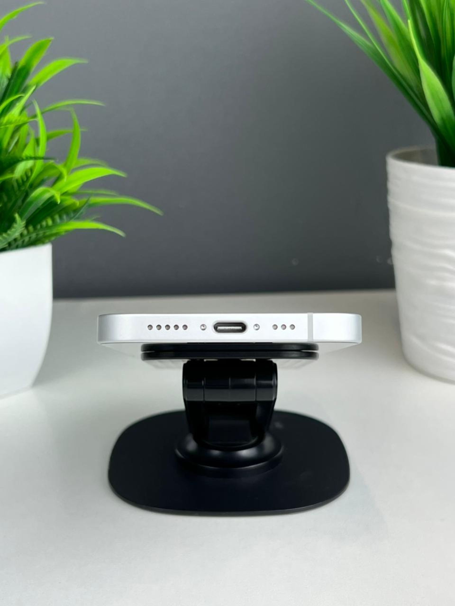 Apple iPhone 16e 128GB