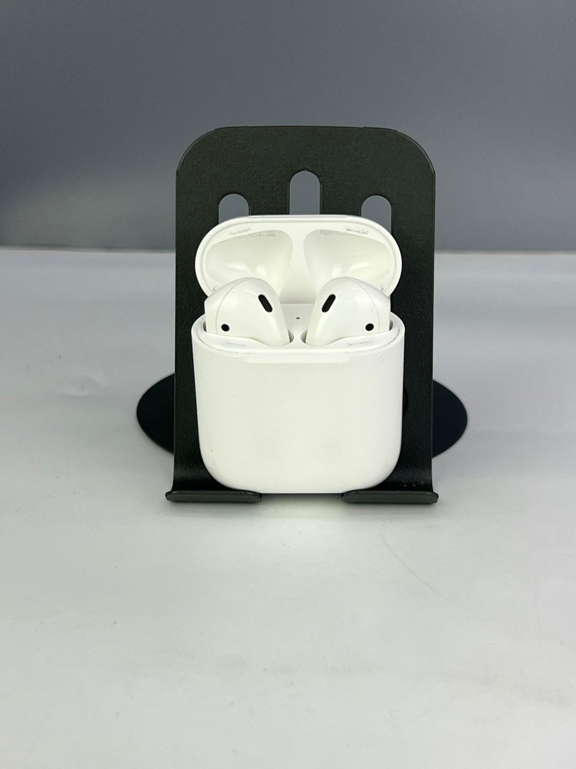 Apple AirPods 2 series