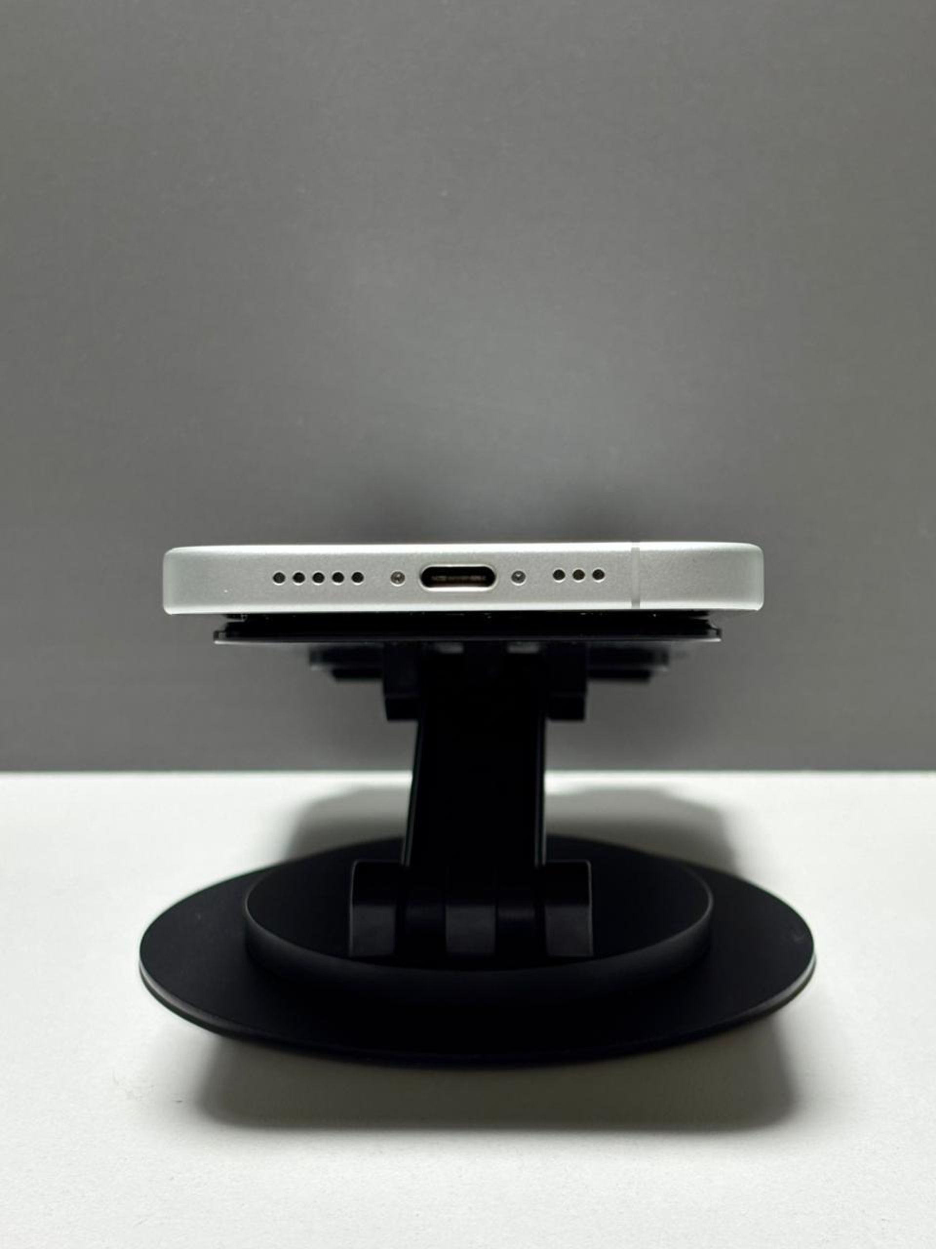 Apple iPhone 16 128GB