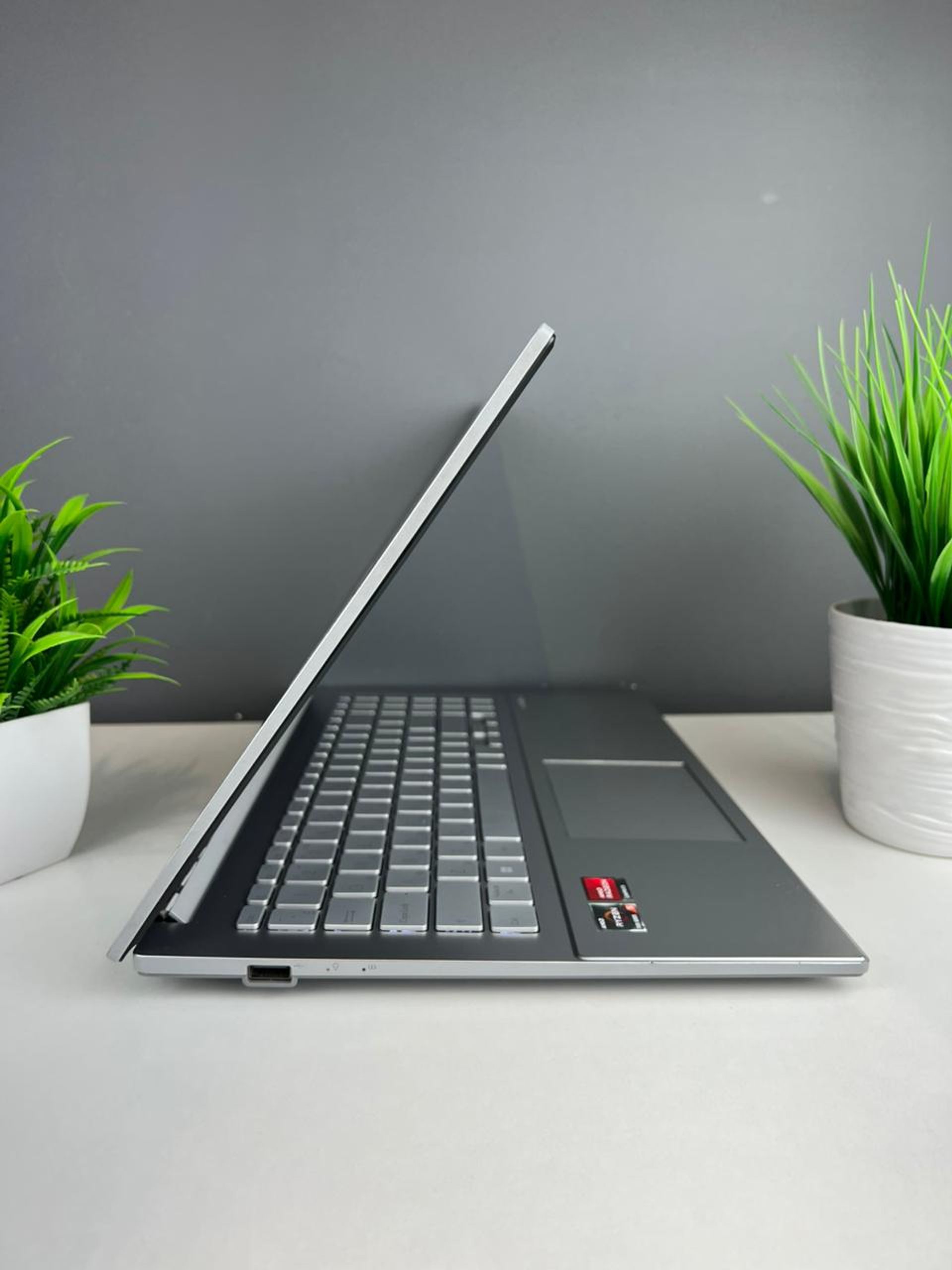 Ноутбук Asus Для работы и учебы AMD Ryzen 5 5-поколение ядер 8 GB 500 GB 15 дюймов