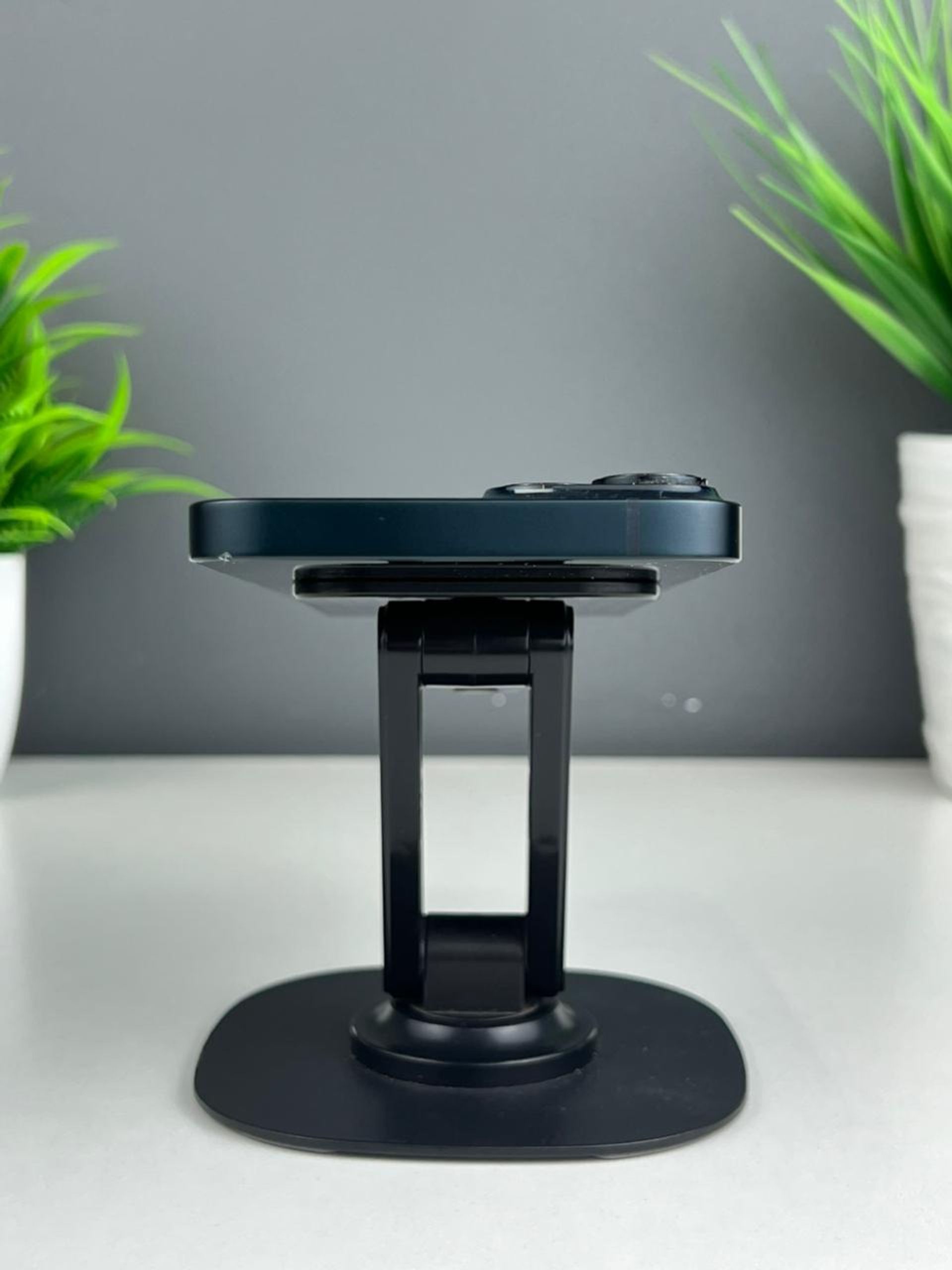 Apple  iPhone 14 256GB