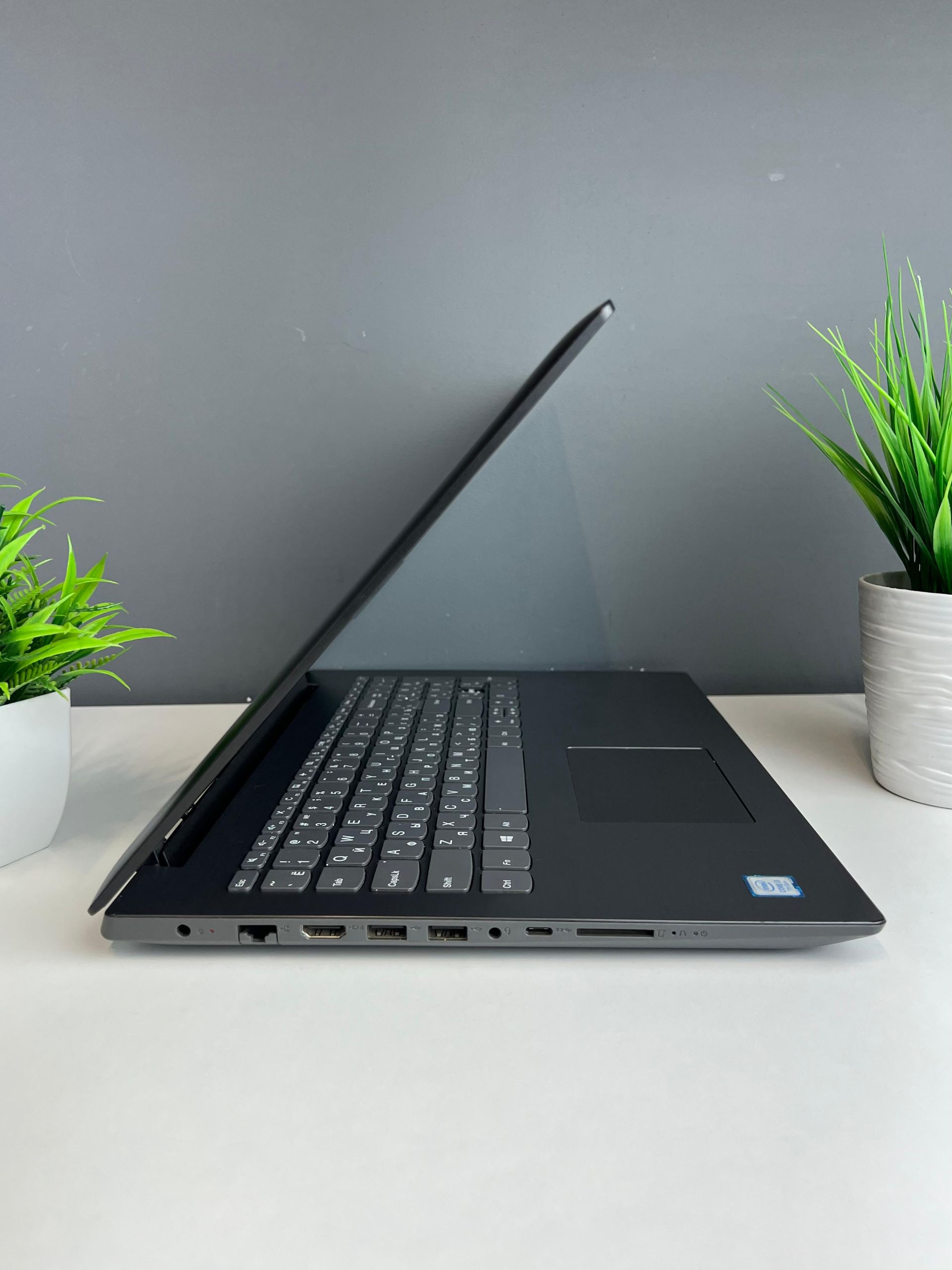 Ноутбук Lenovo Для работы и учебы  Intel Core i3  7-поколение  ядер 8 GB 15 дюймов
