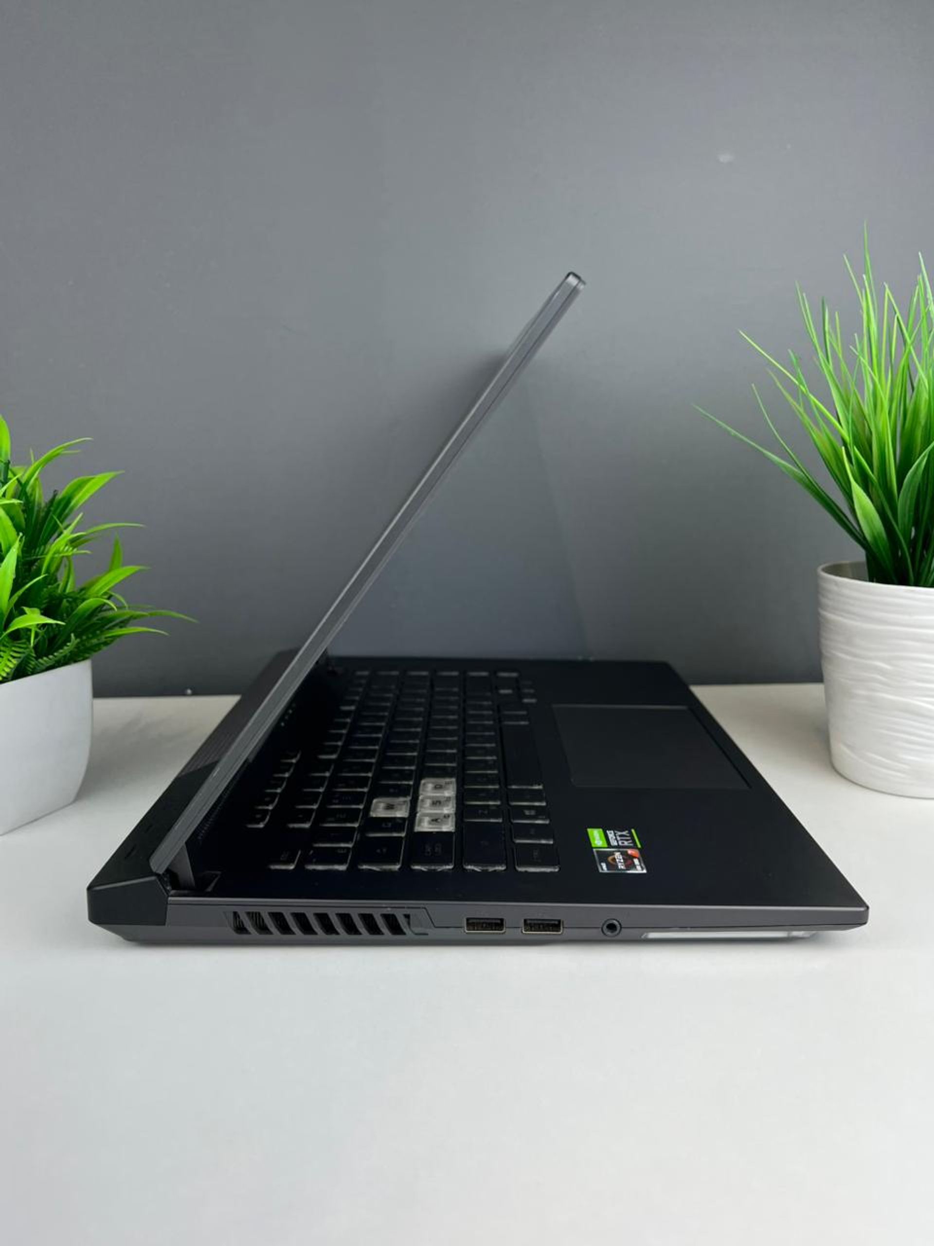 Asus Ryzen 7 (4-е поколение) 2020-2022 (8 ядер / 16 потоков)