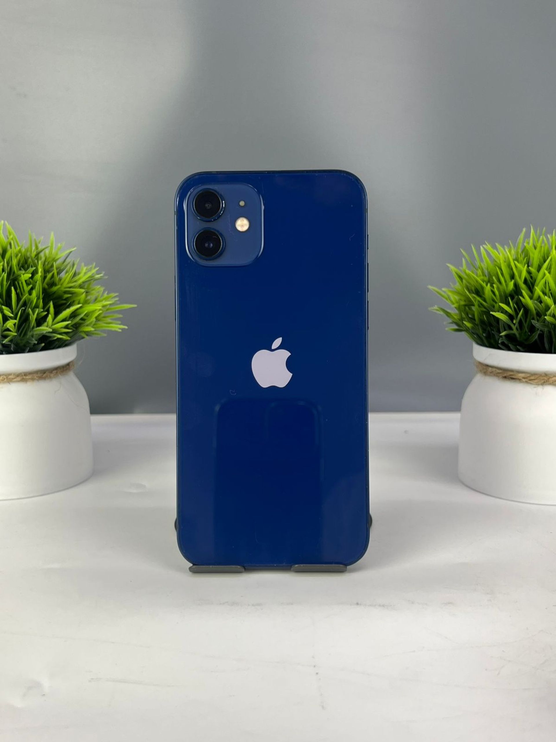 Apple iPhone 12 64 GB