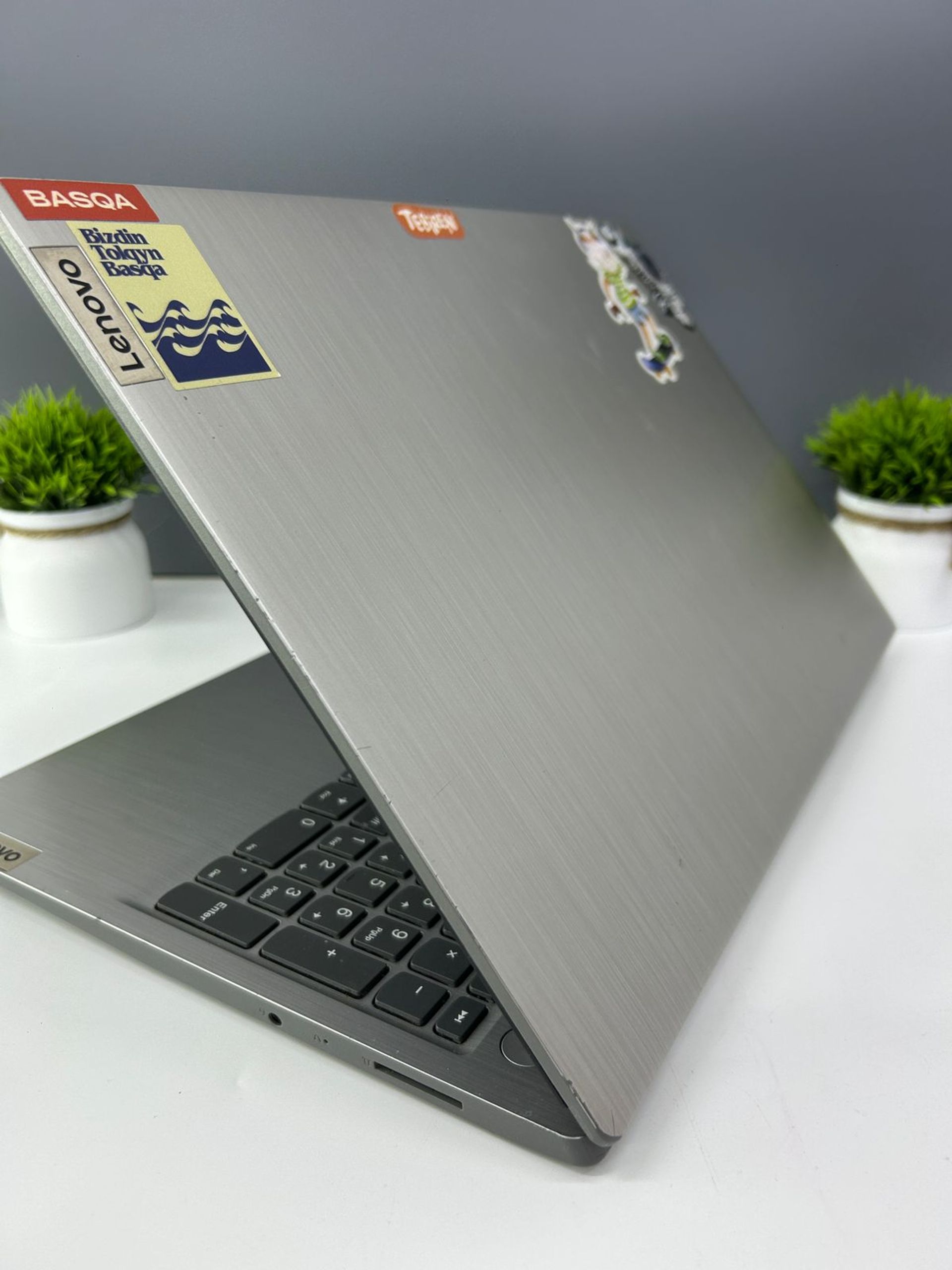 Lenovo Ryzen 5 (4-е поколение) 2020-2022 (6 ядер / 12 потоков)