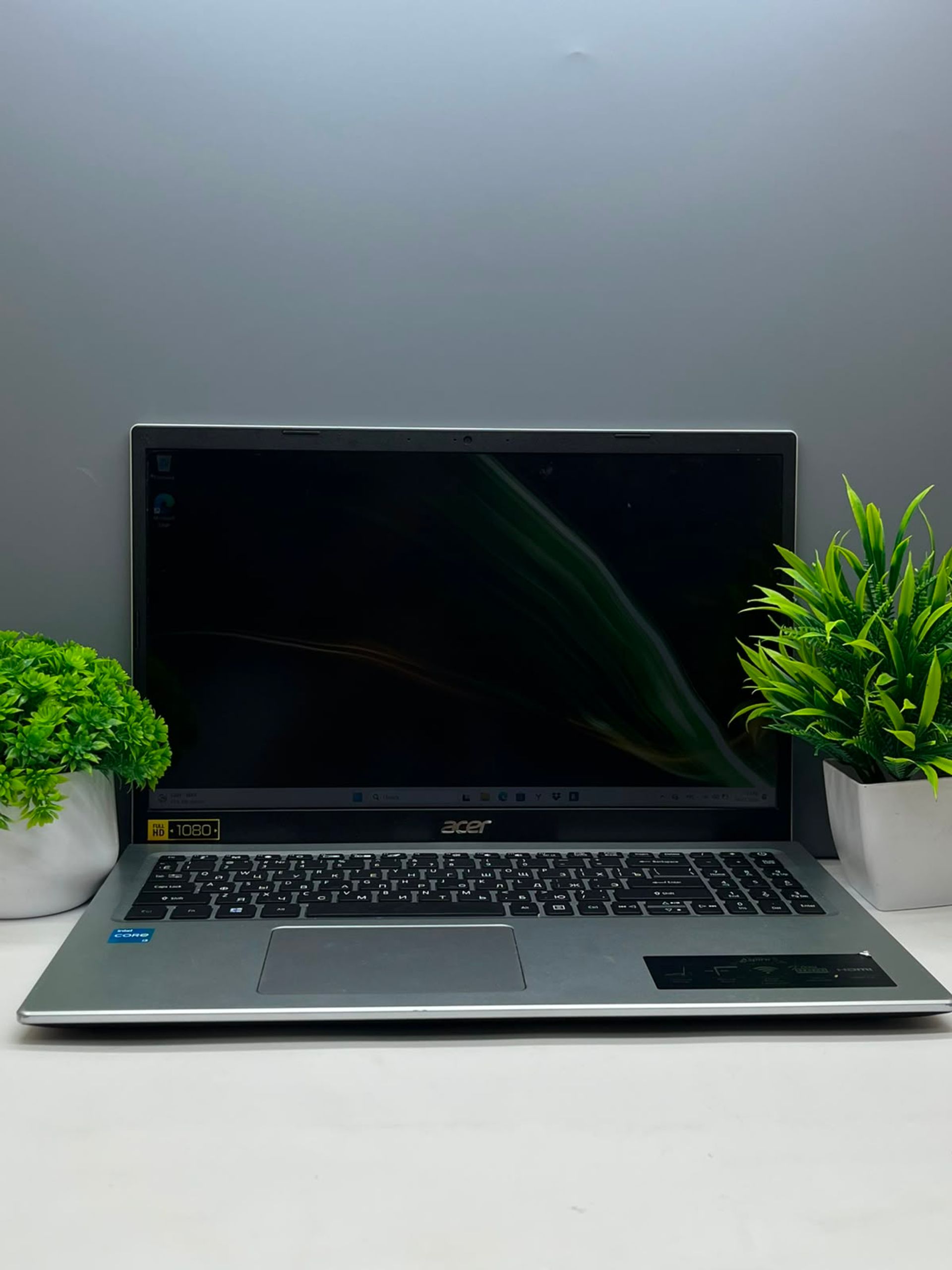 Ноутбук Acer Для работы и учебы  Intel Core i3  11-поколение  ядер 8 GB 512 GB 18 дюймов