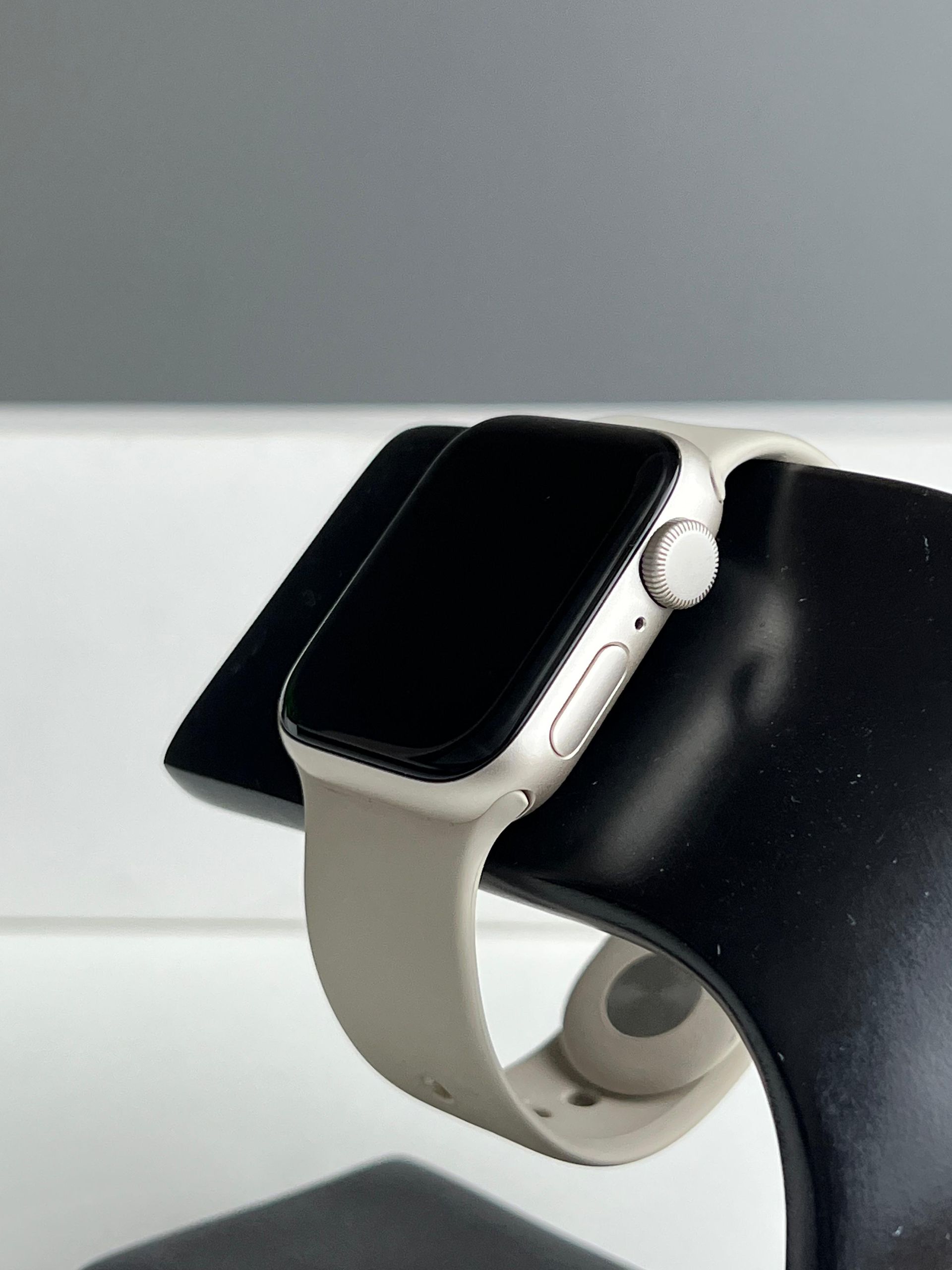 Apple Series SE 40 mm (2е поколение) 40mm