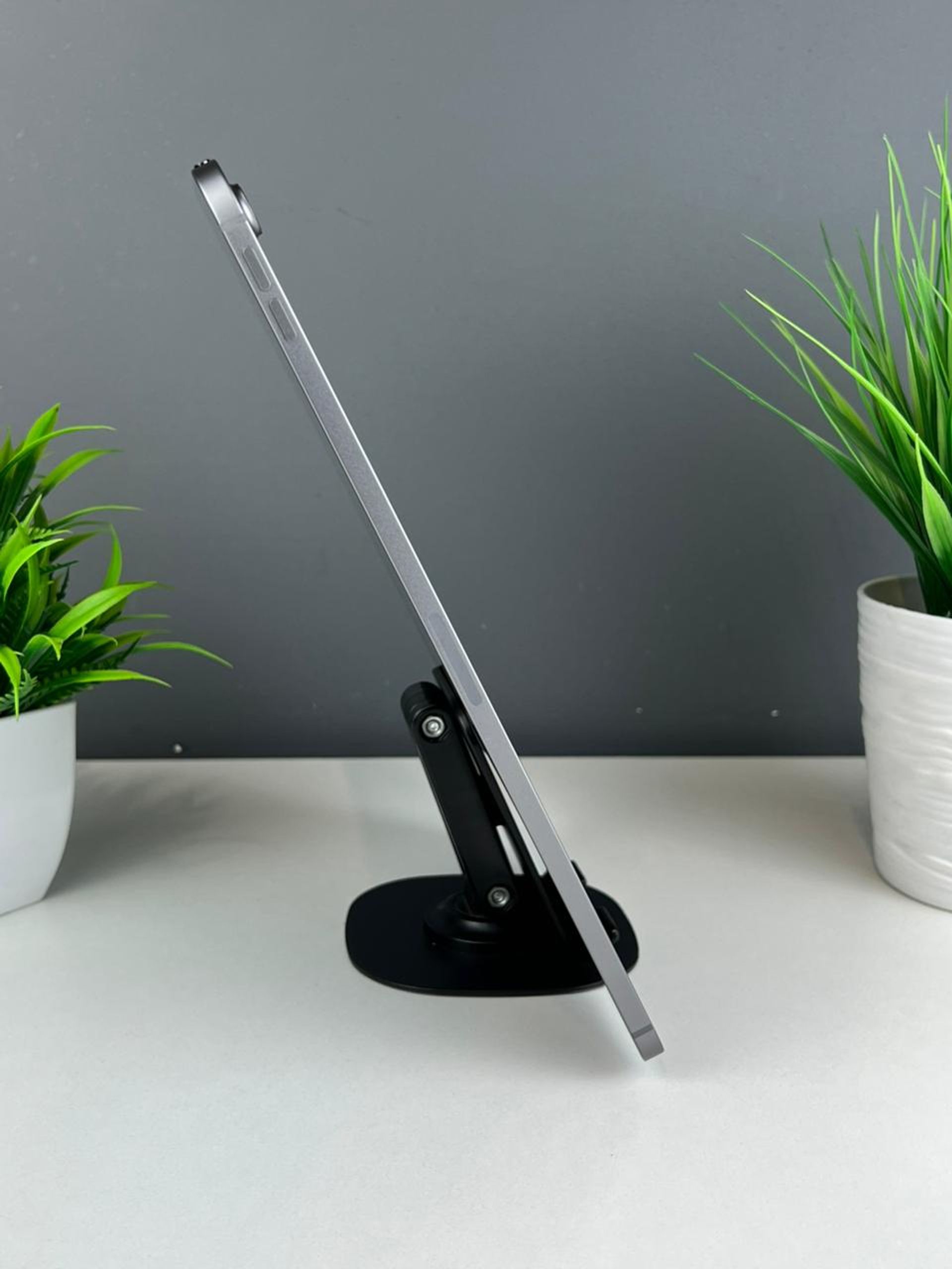 iPad Air 11-inch (M3) - фото_2